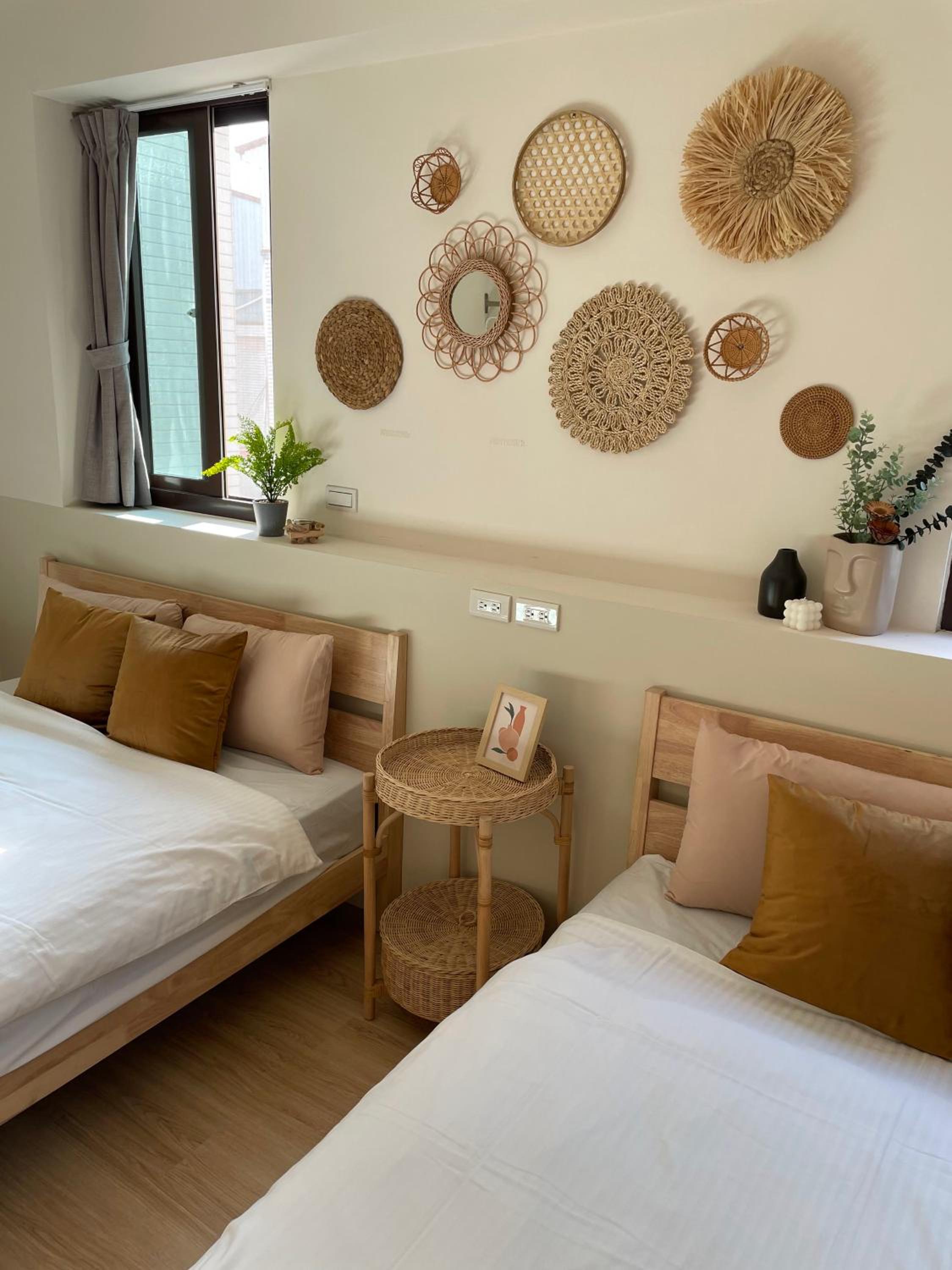 Quadruple Room with Private Bathroom photo 2
