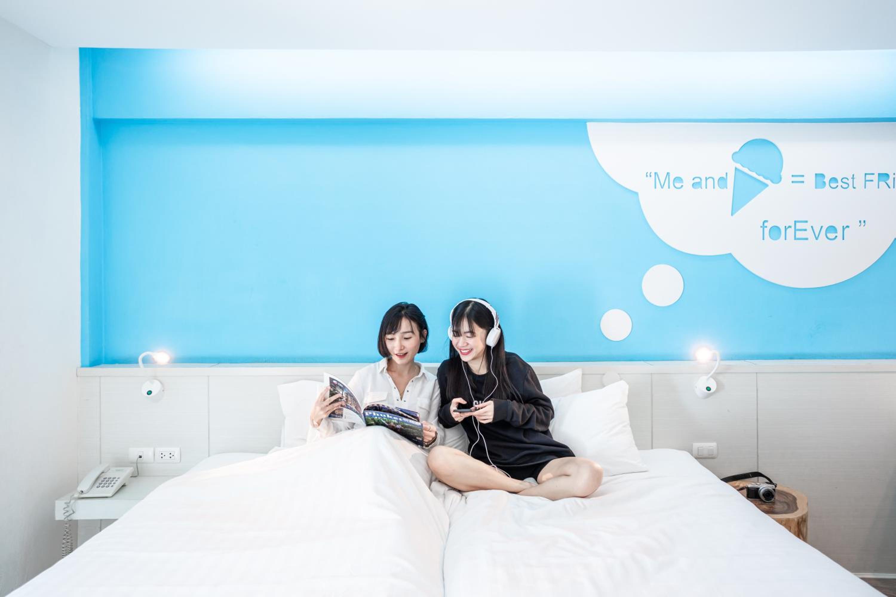 Standard Twin Room - Photo 13