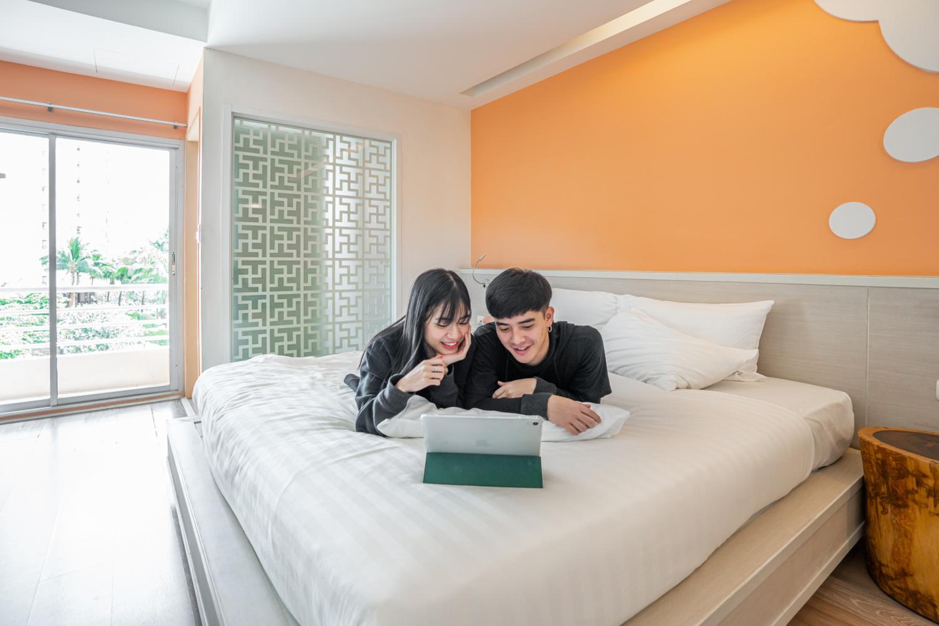 Standard Double Room - Photo 12