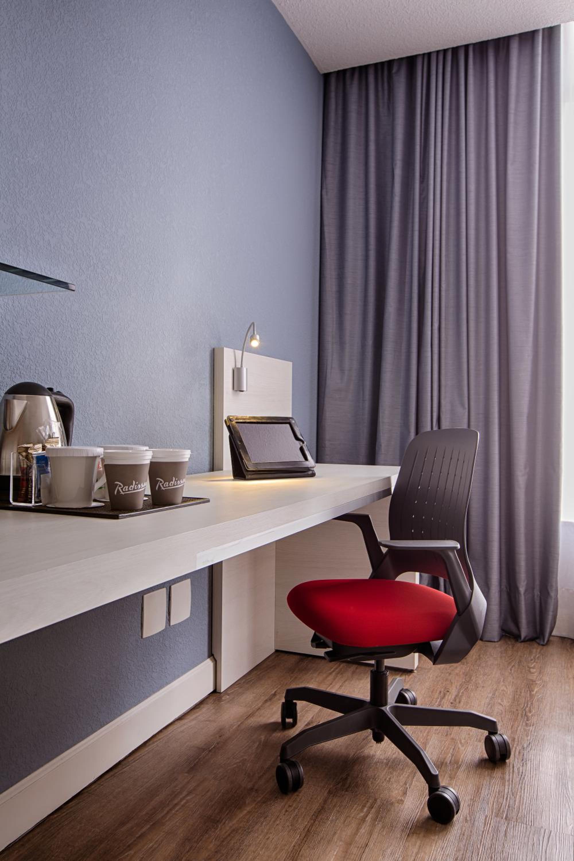 Business Room with Two Double Beds - Photo 5