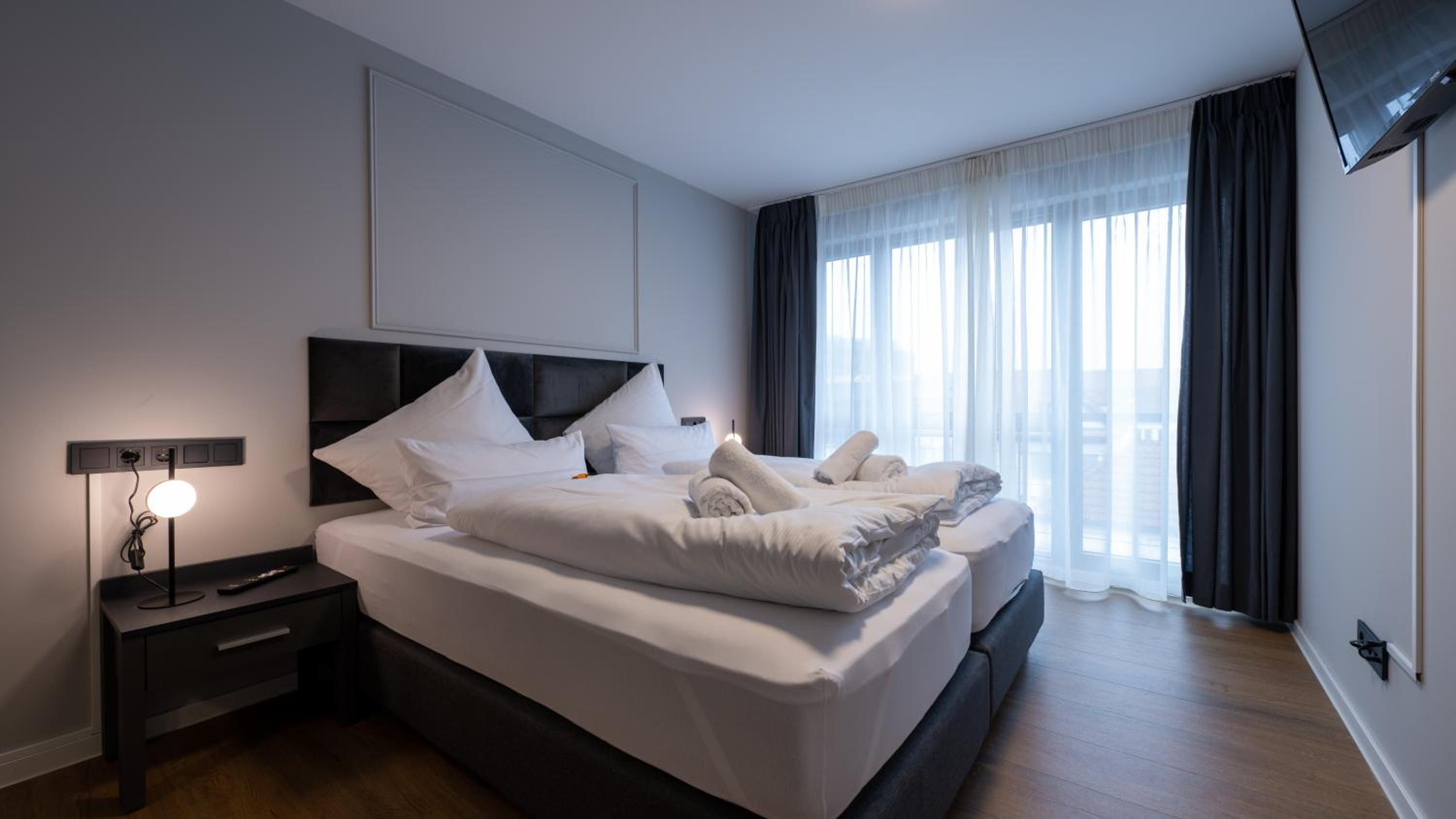 Junior Suite with Balcony