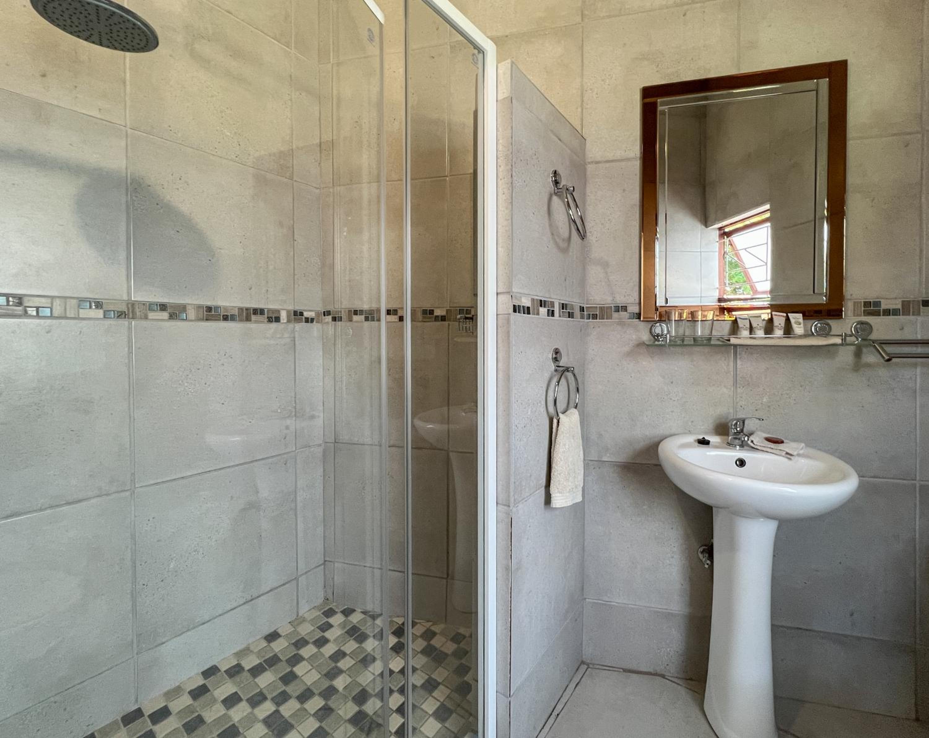 Superior Triple Room - Photo 3