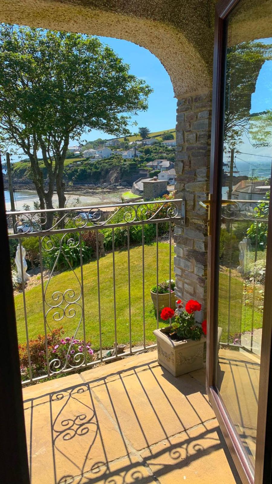King Room with Sea View photo 2