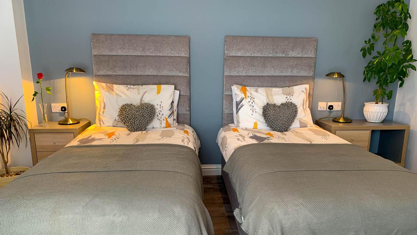 Deluxe Double or Twin Room with Sea View photo 3