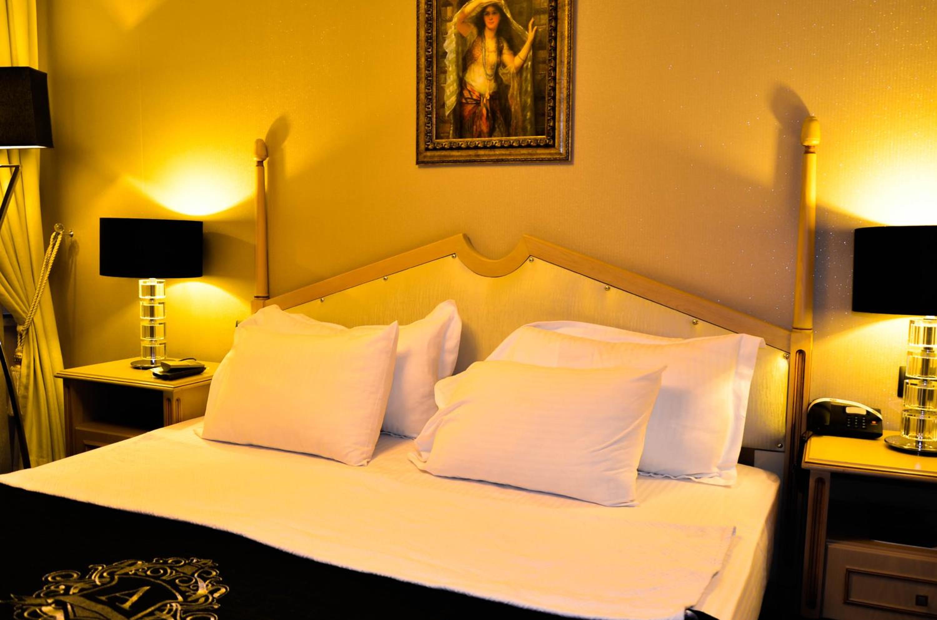 Standard Double or Twin Room photo 3