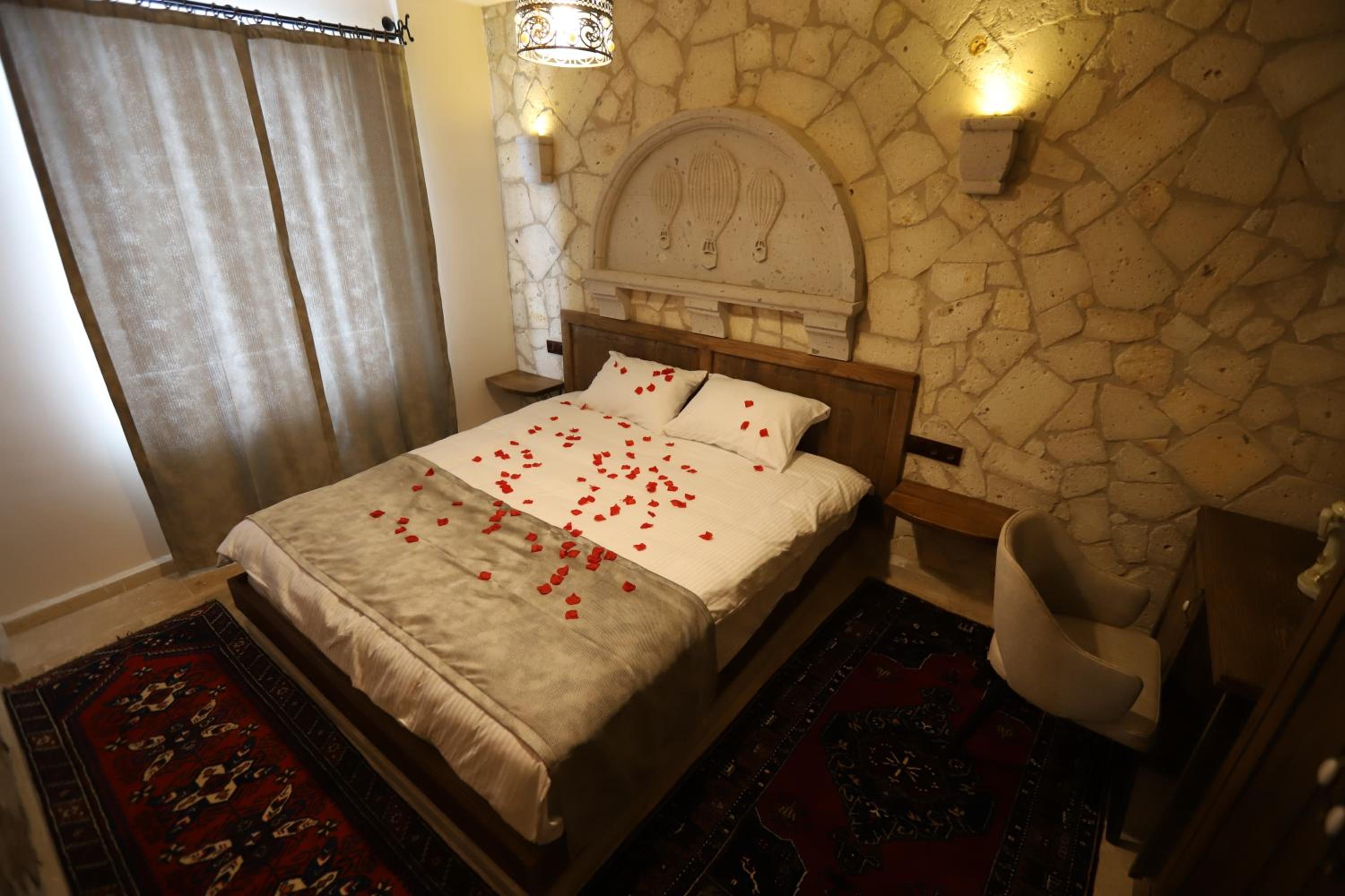 Standard Double Room - Photo 4