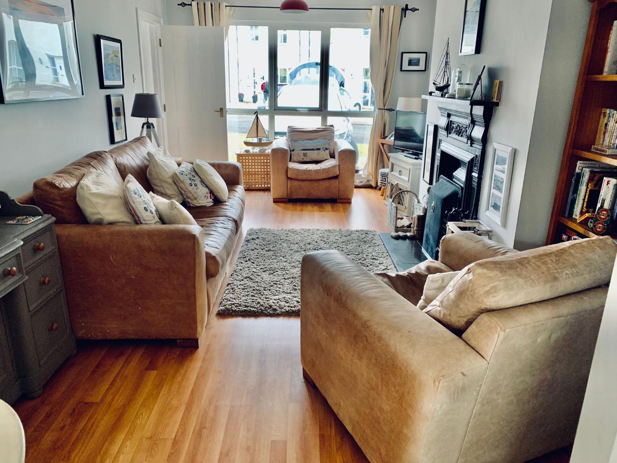 Two-Bedroom House - Photo 6