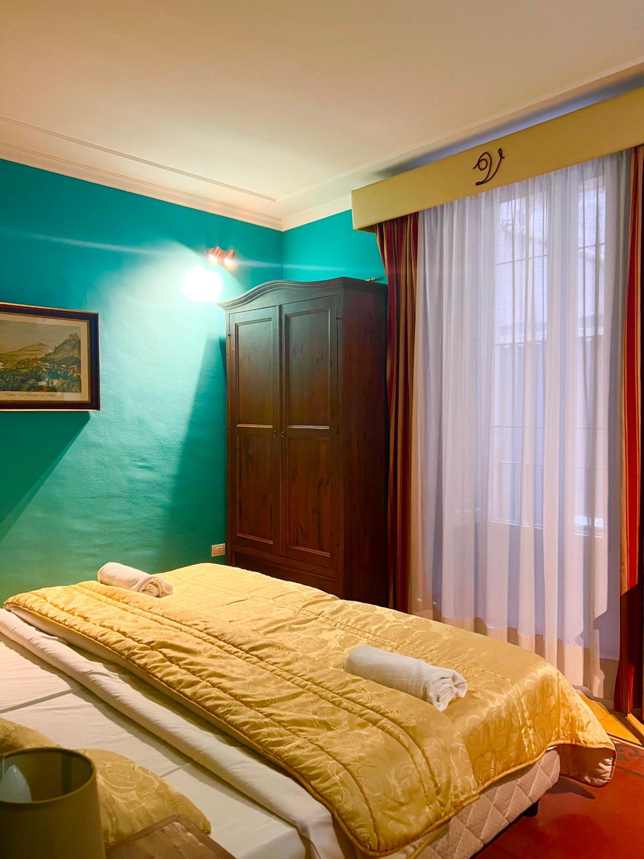 Deluxe Double Room - Photo 2