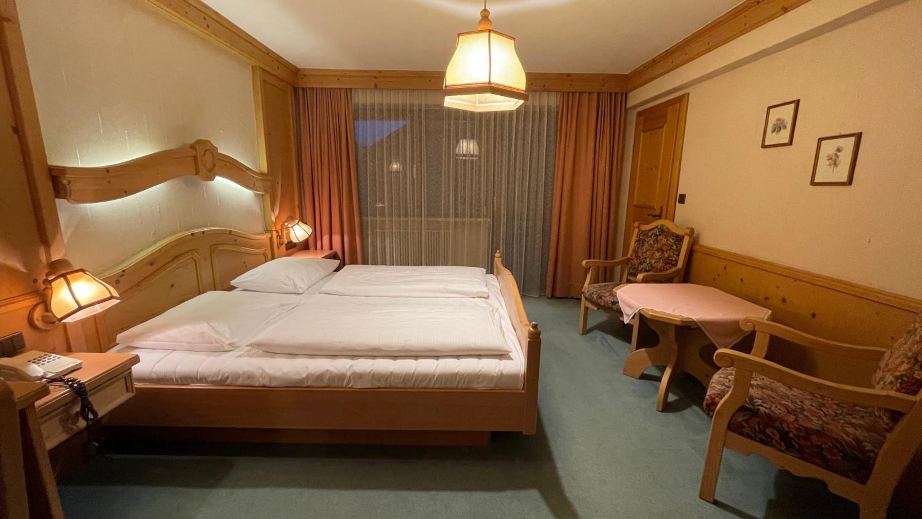 Double Room with Balcony and East View - Photo 1