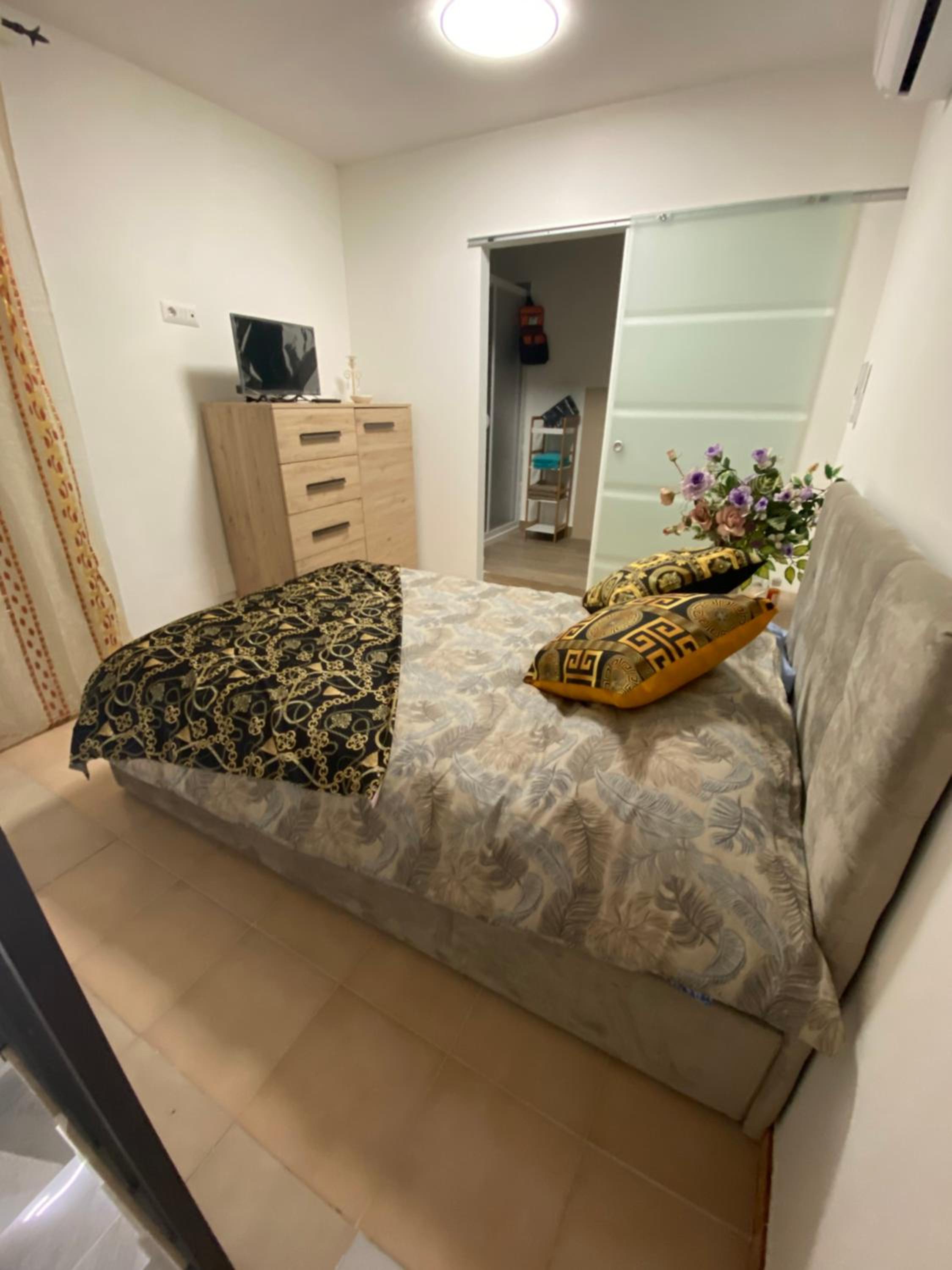 Deluxe Single Room with Balcony photo 3