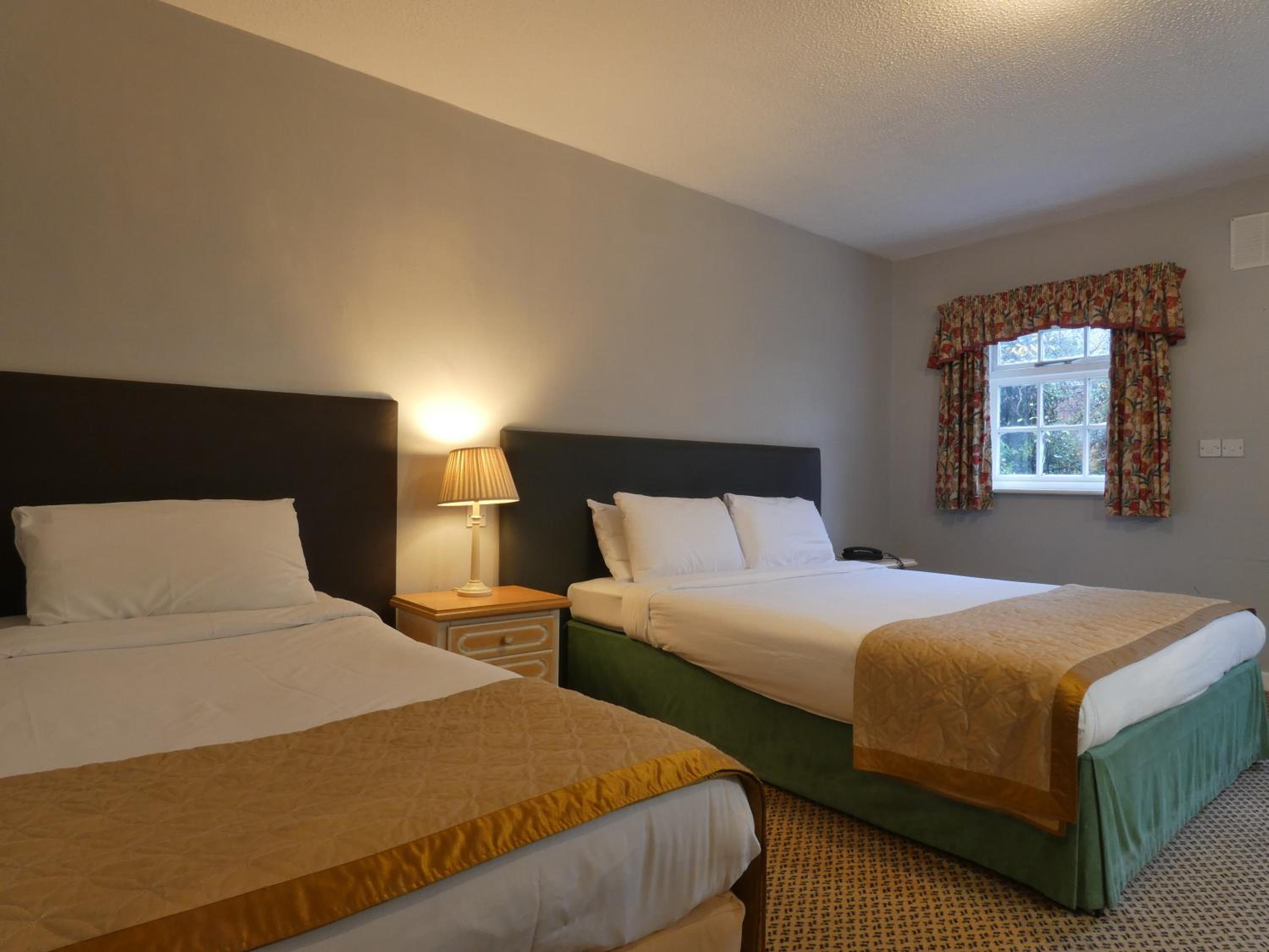 Classic Triple Room photo 2