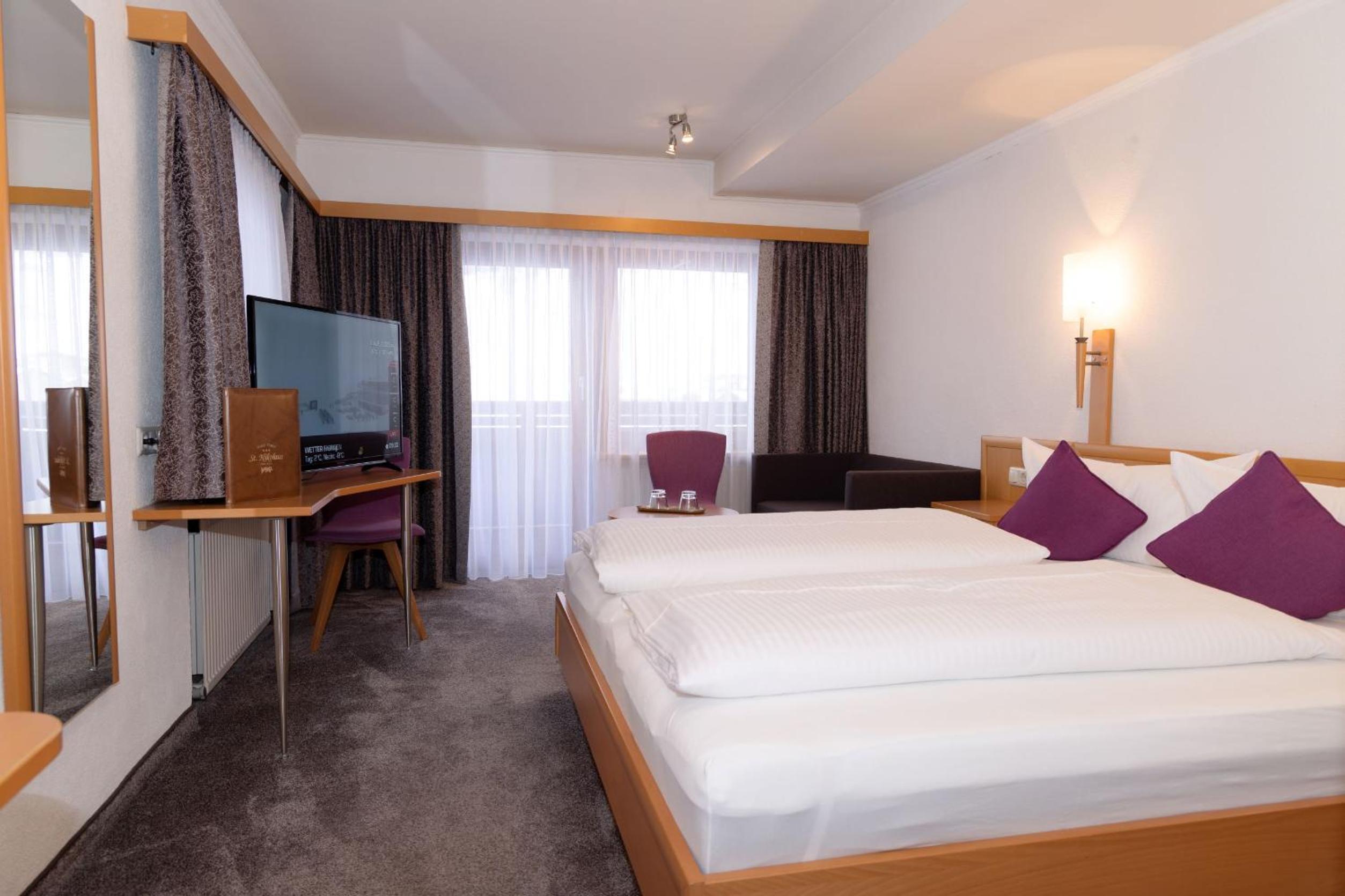 Economy Double Room photo 3