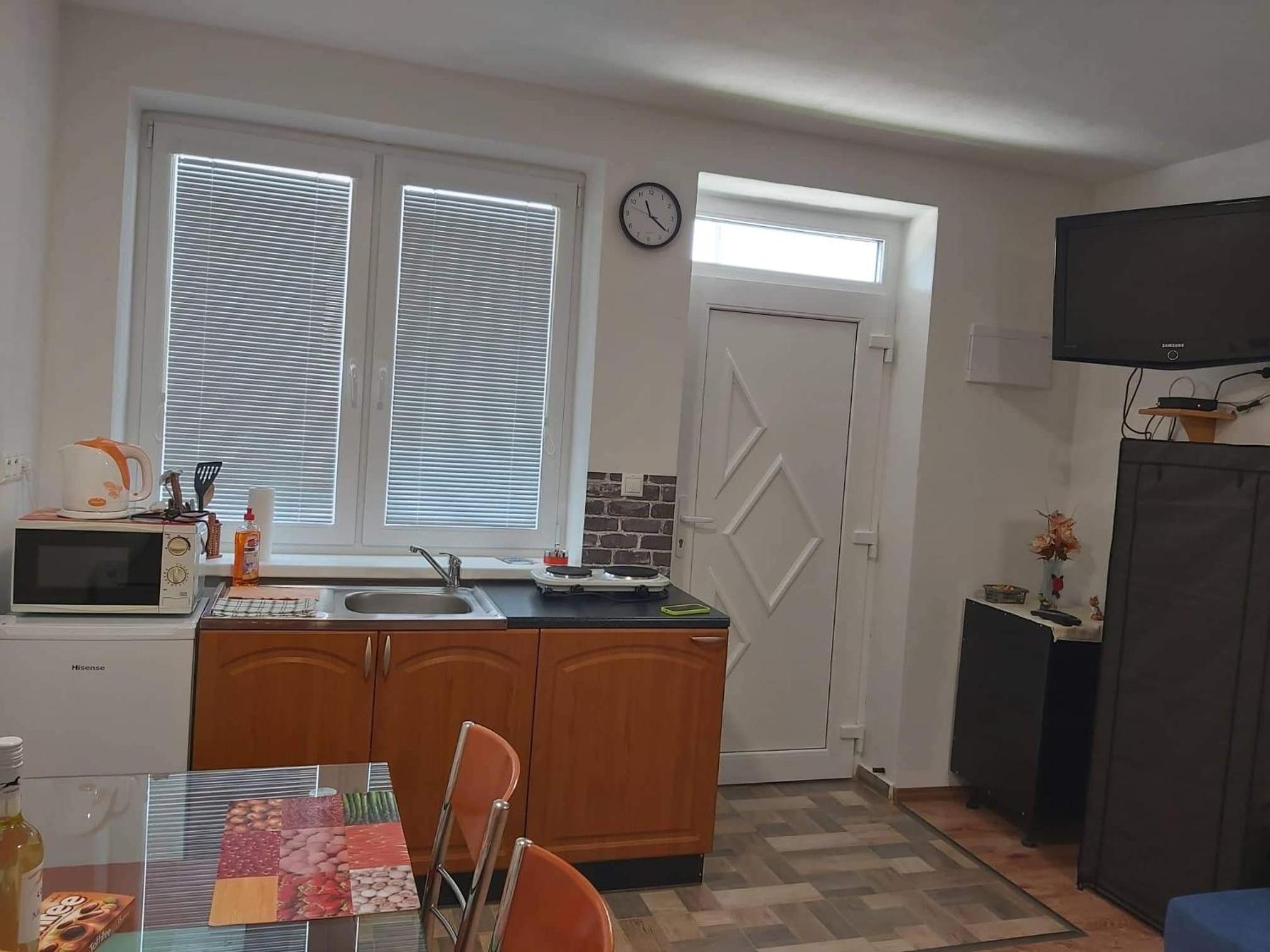Apartment - Ground Floor - Photo 5