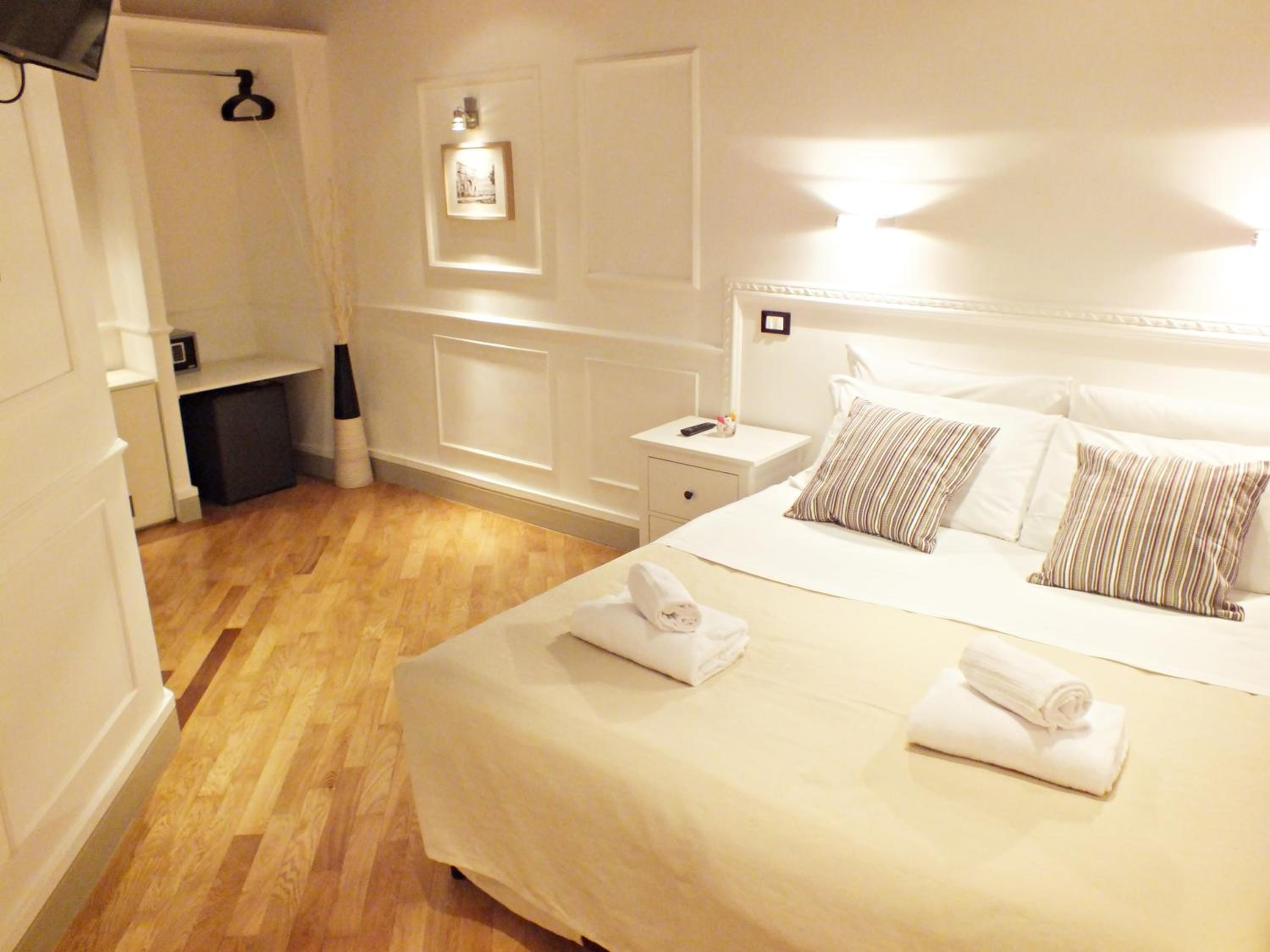 Triple Room photo 2