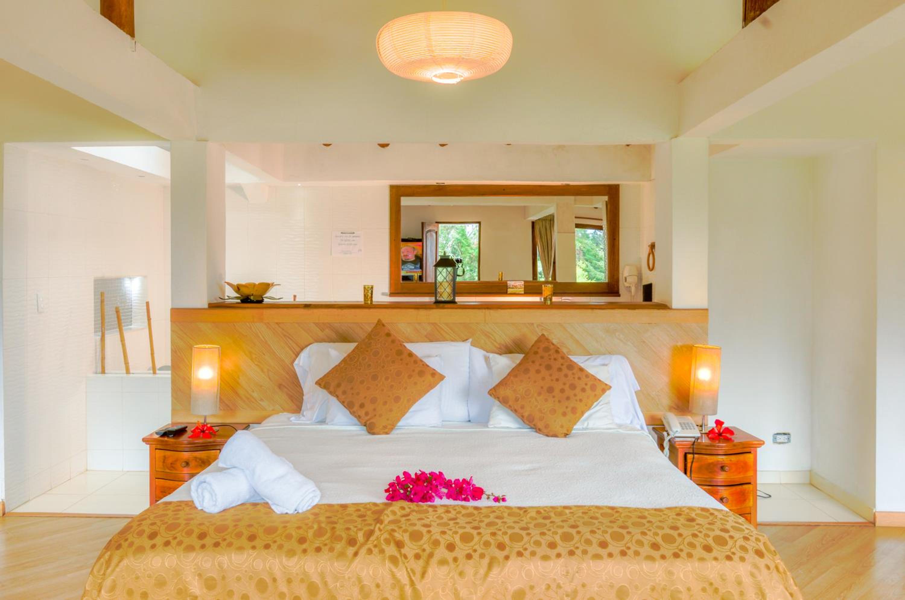 Suite with Hot Tub
