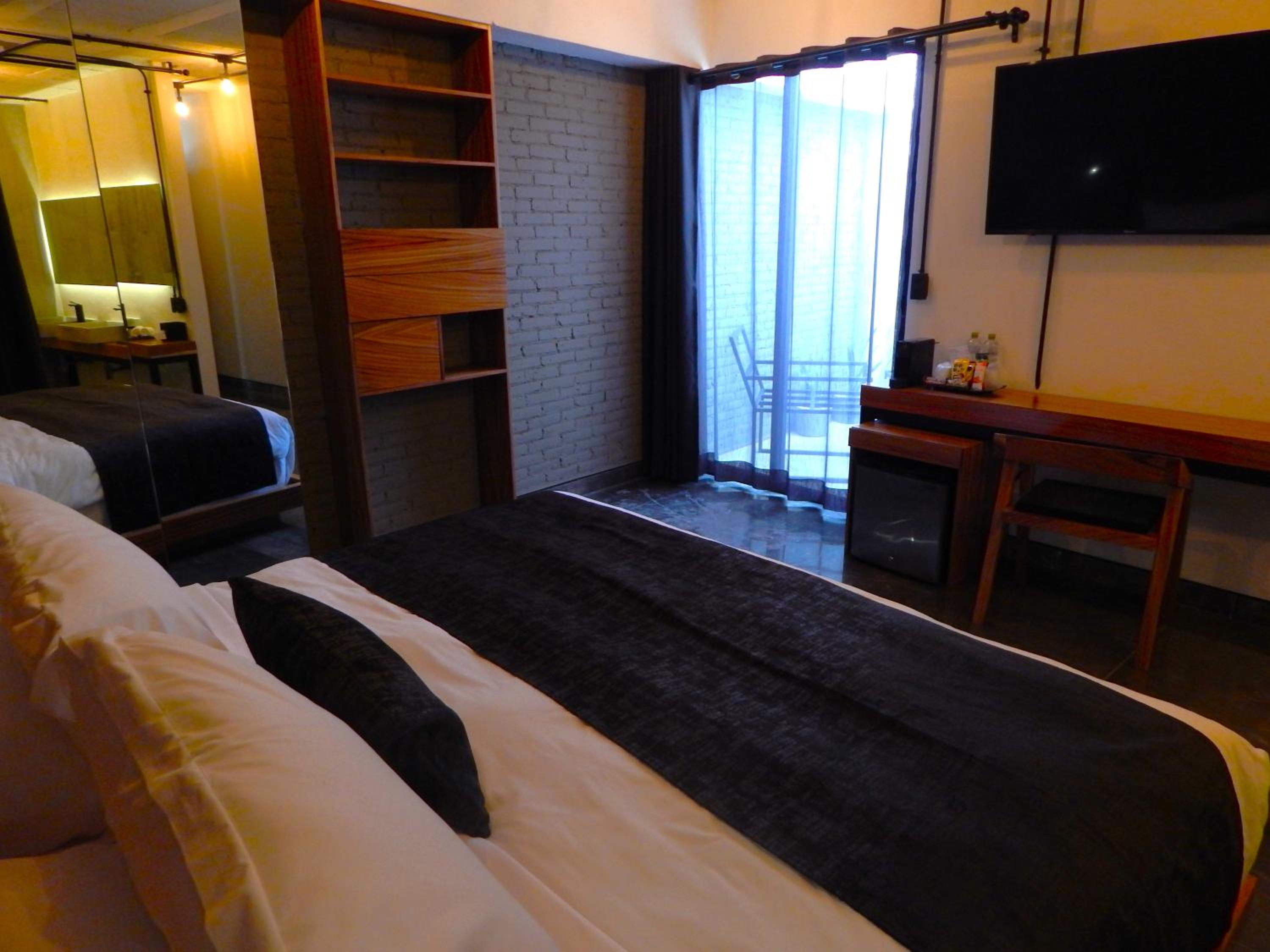  Junior Suite - Pet Friendly - Photo 1