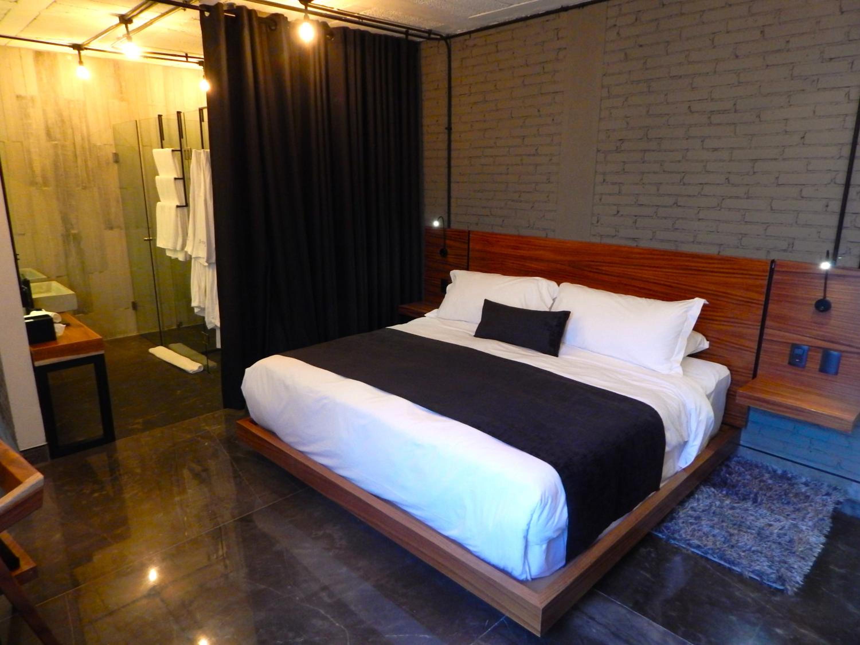  Junior Suite - Pet Friendly - Photo 5