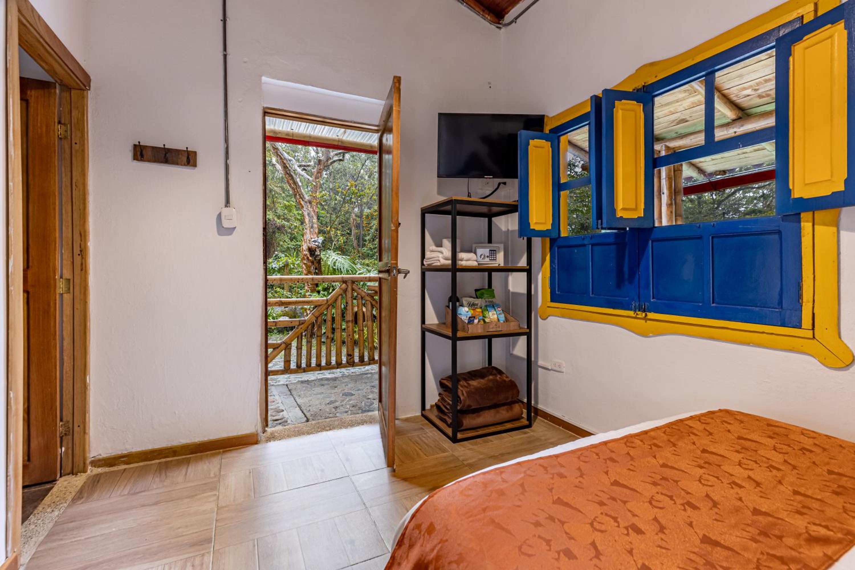 Double Room with Terrace