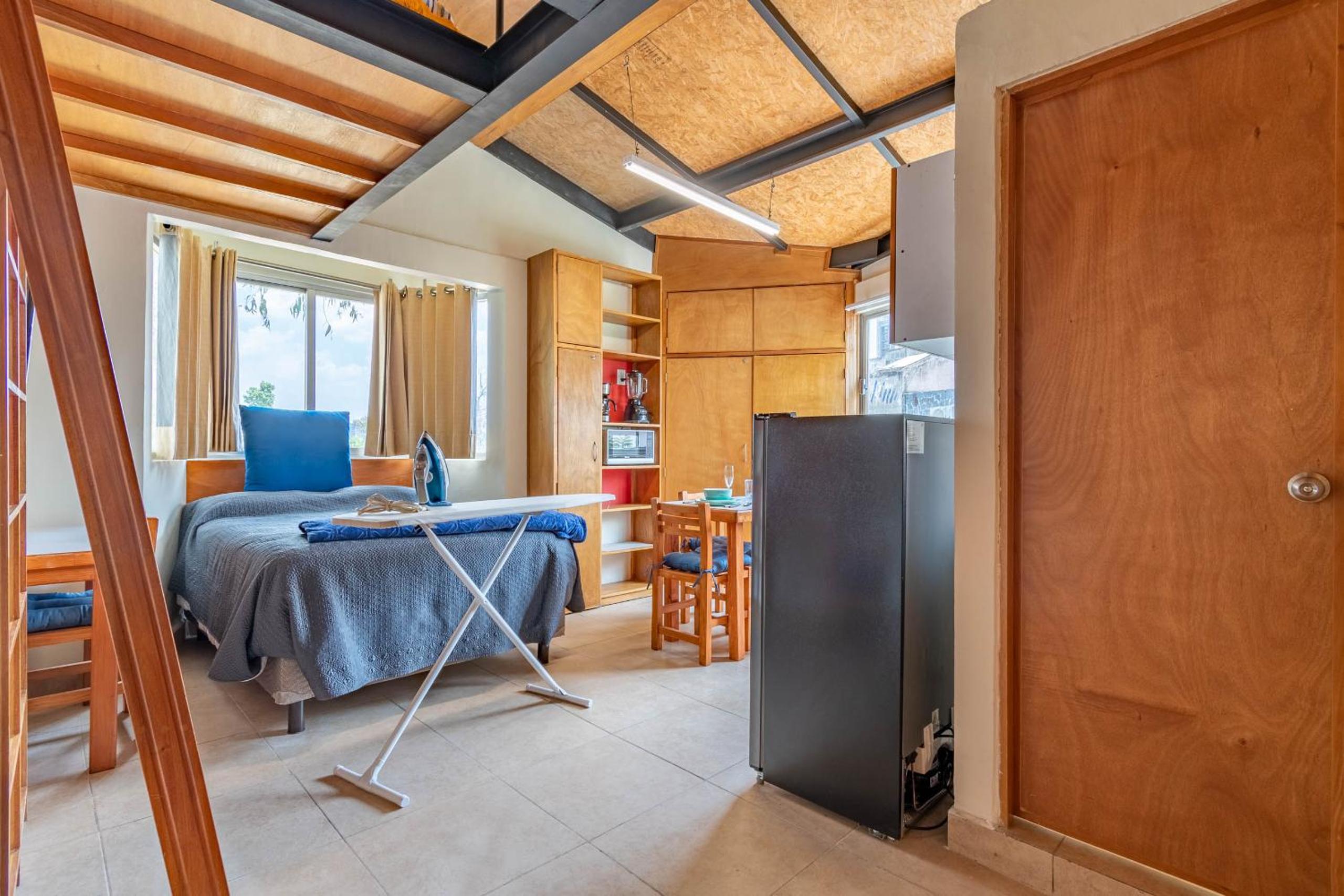 Superior Quadruple Room - Photo 17