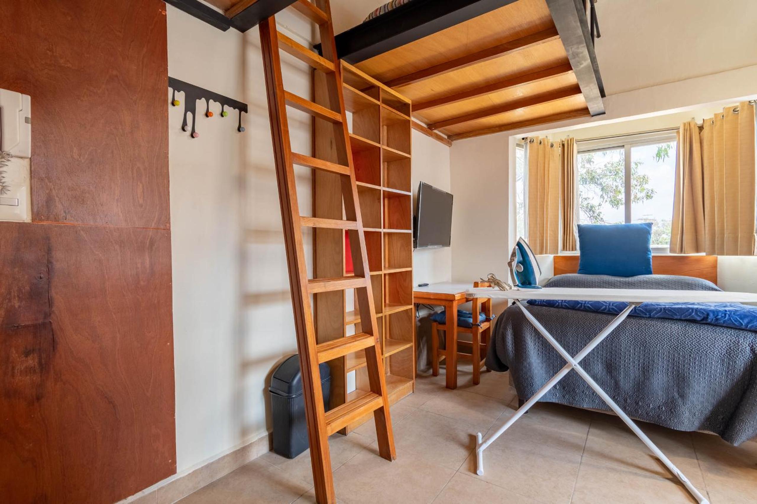 Superior Quadruple Room - Photo 8