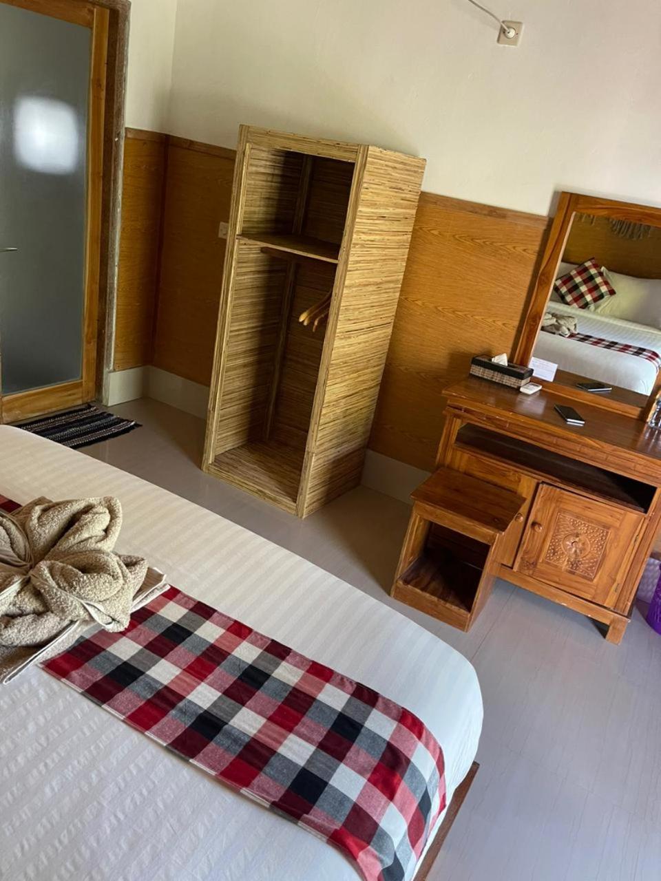 Double Room with Garden View - Photo 5