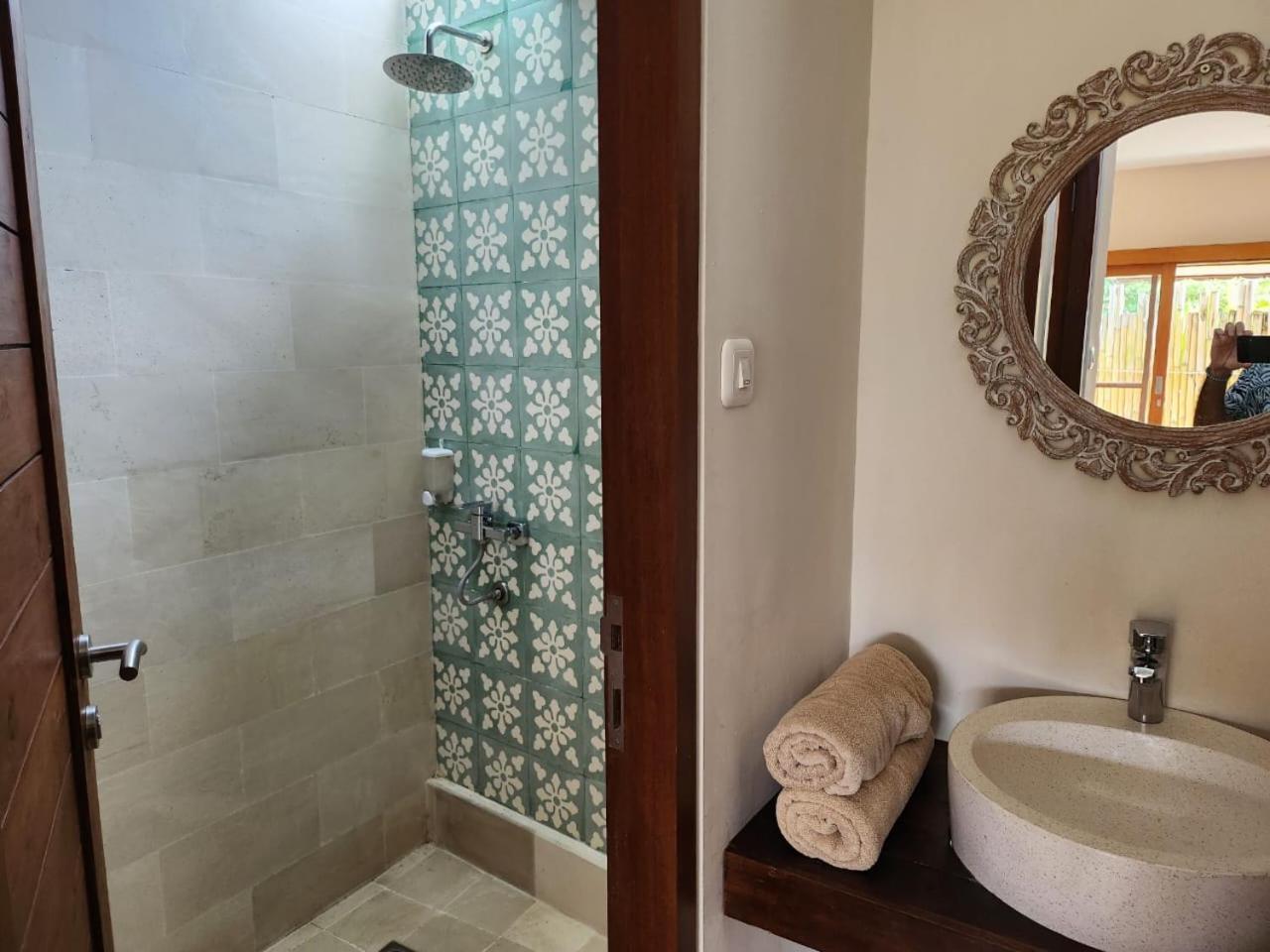 Family Bungalow - Photo 3