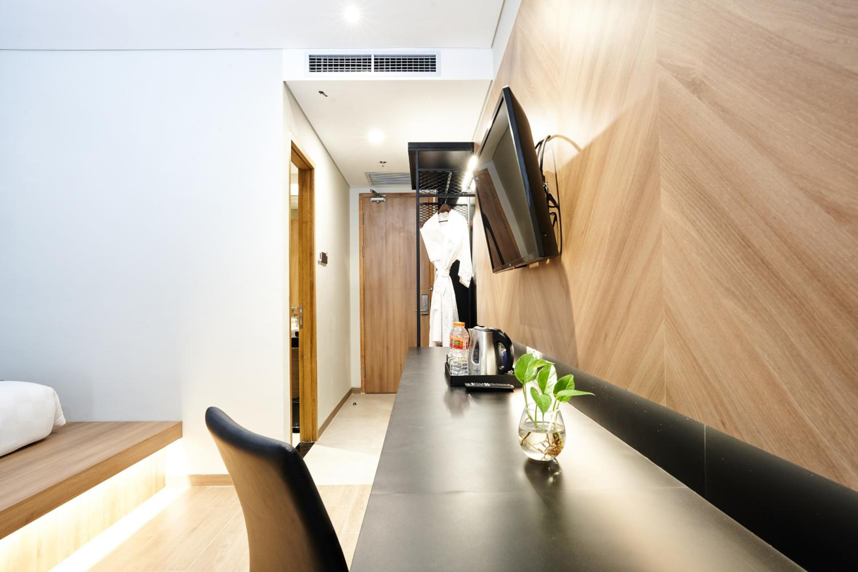 Small Double Room - Photo 4