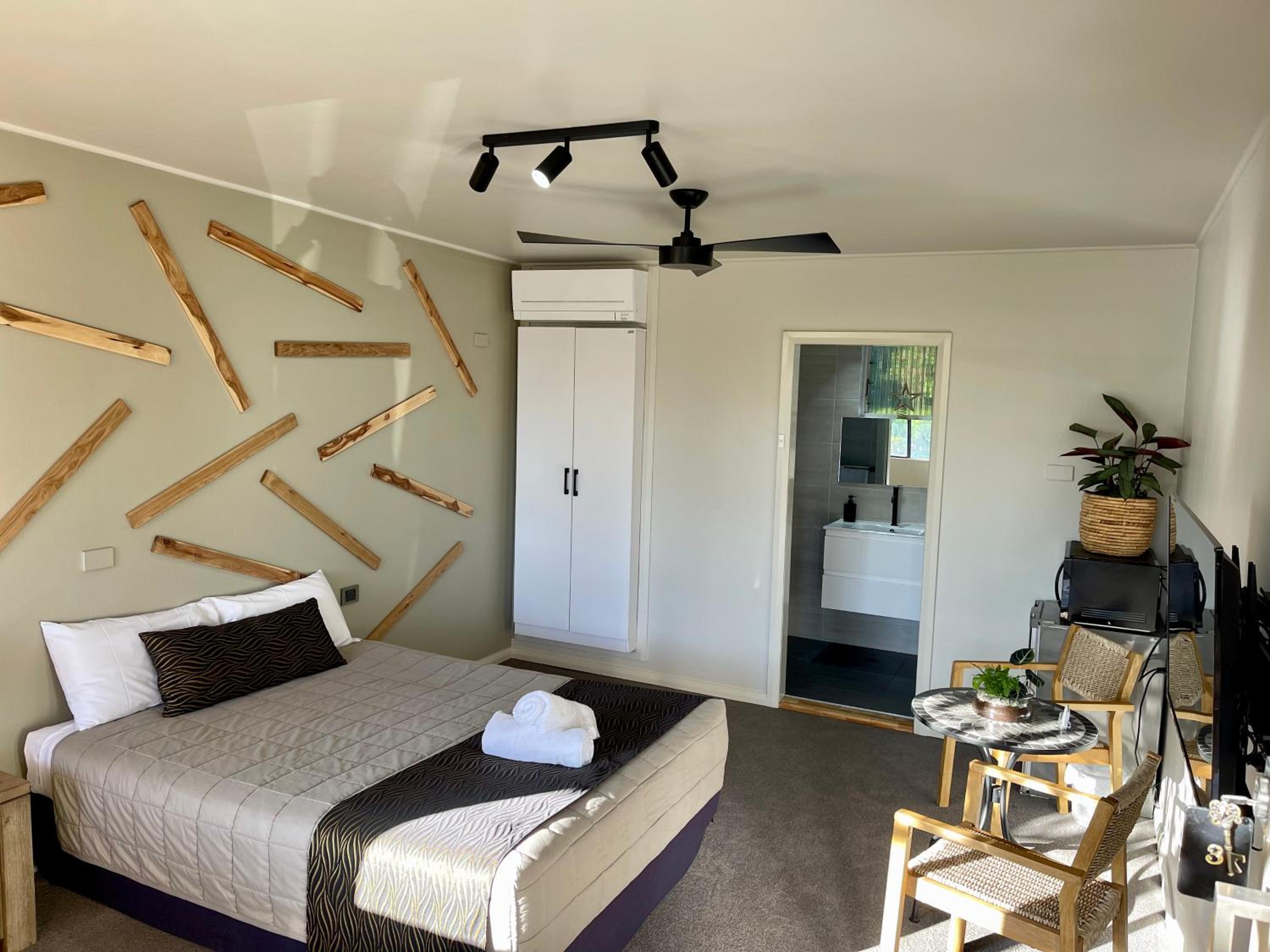 Superior Queen Room