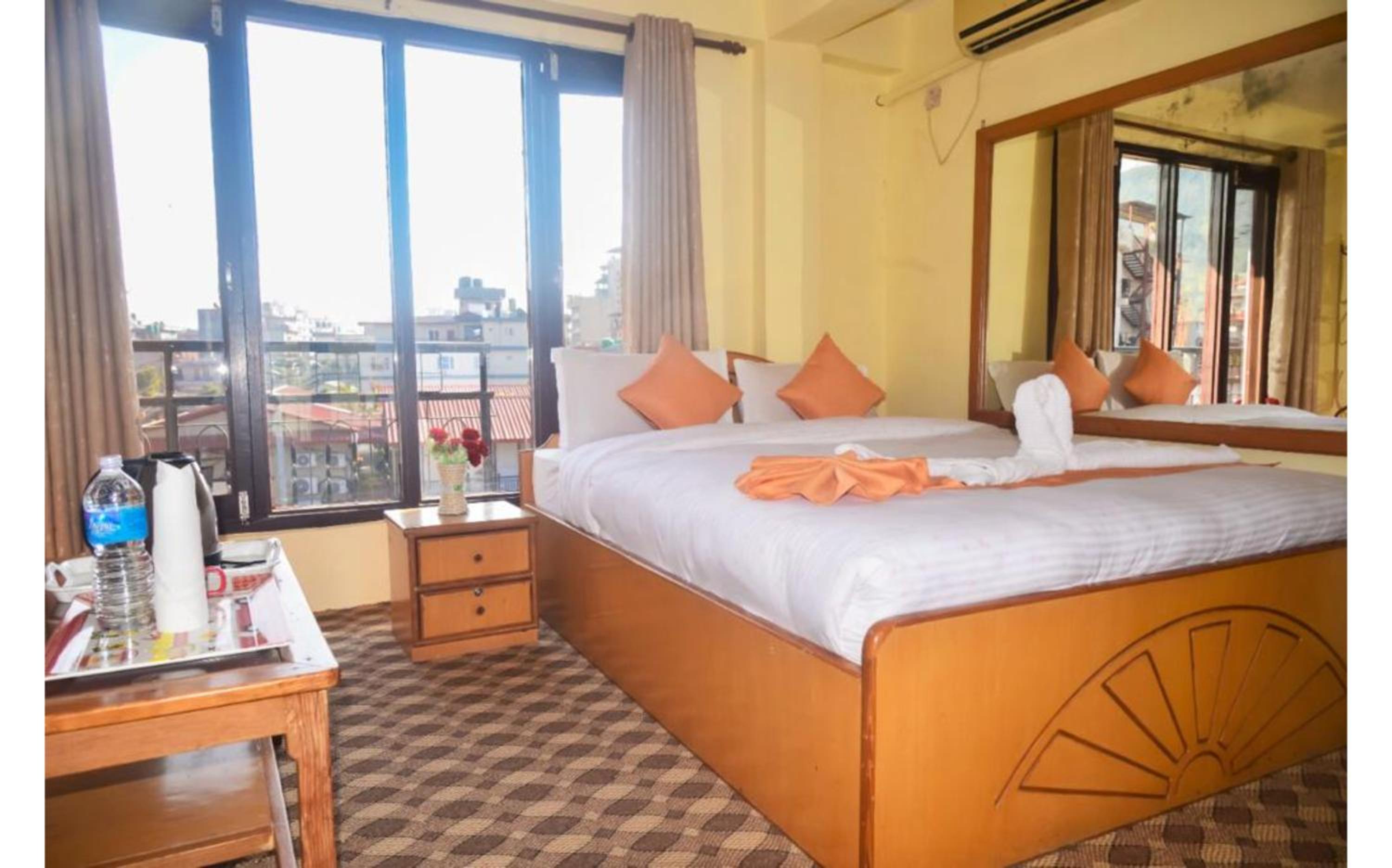 Deluxe Double or Twin Room