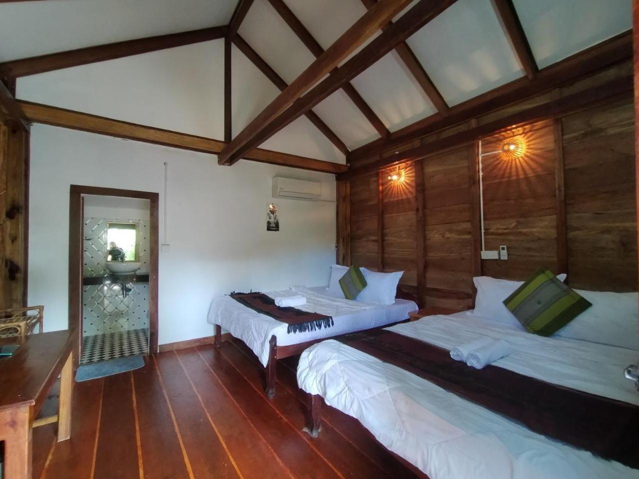 Superior Bungalow - Photo 6