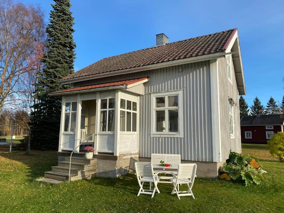 Two-Bedroom House photo 1