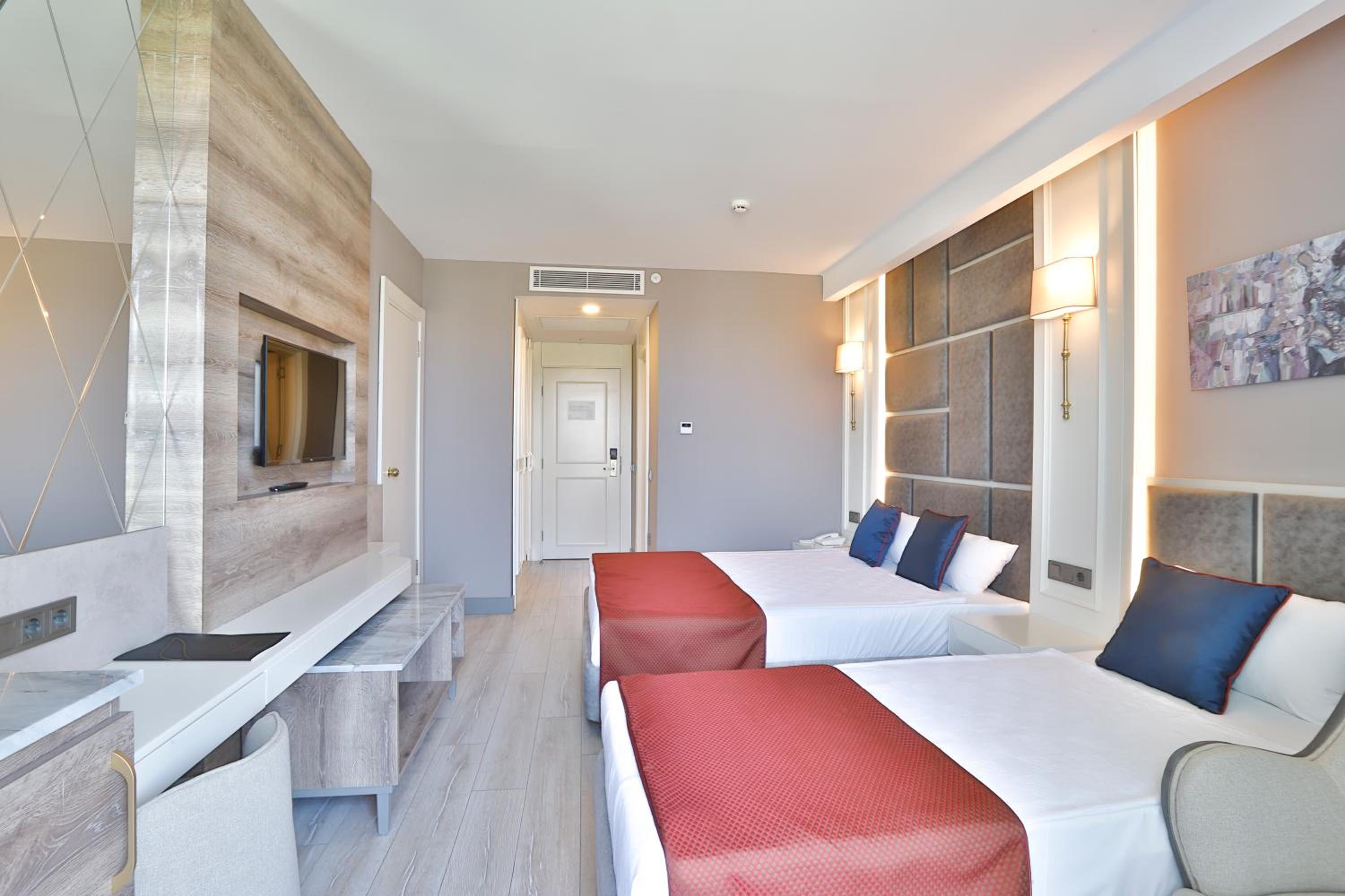 Standard Double Room - Photo 1