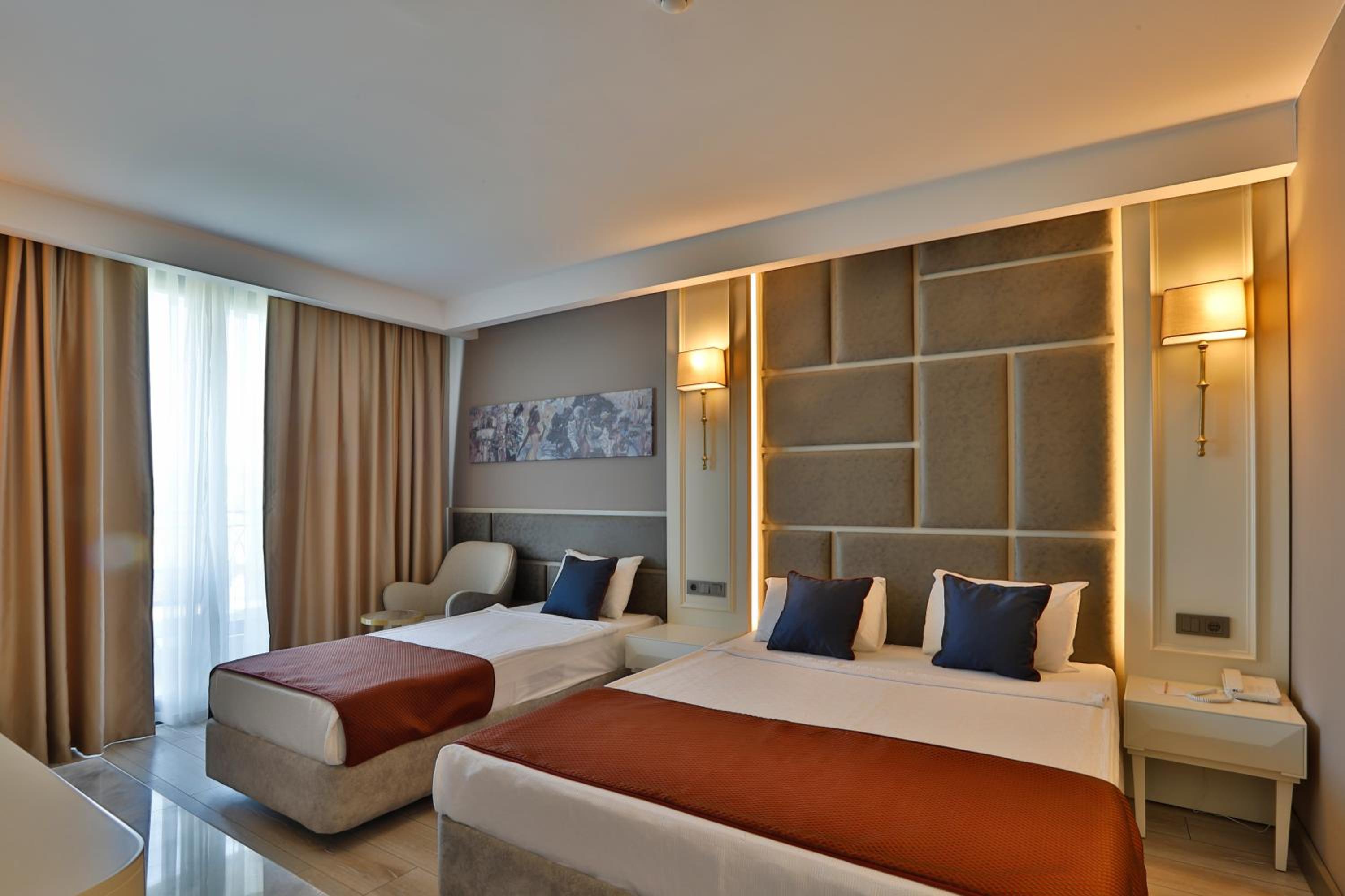 Standard Double Room - Photo 3