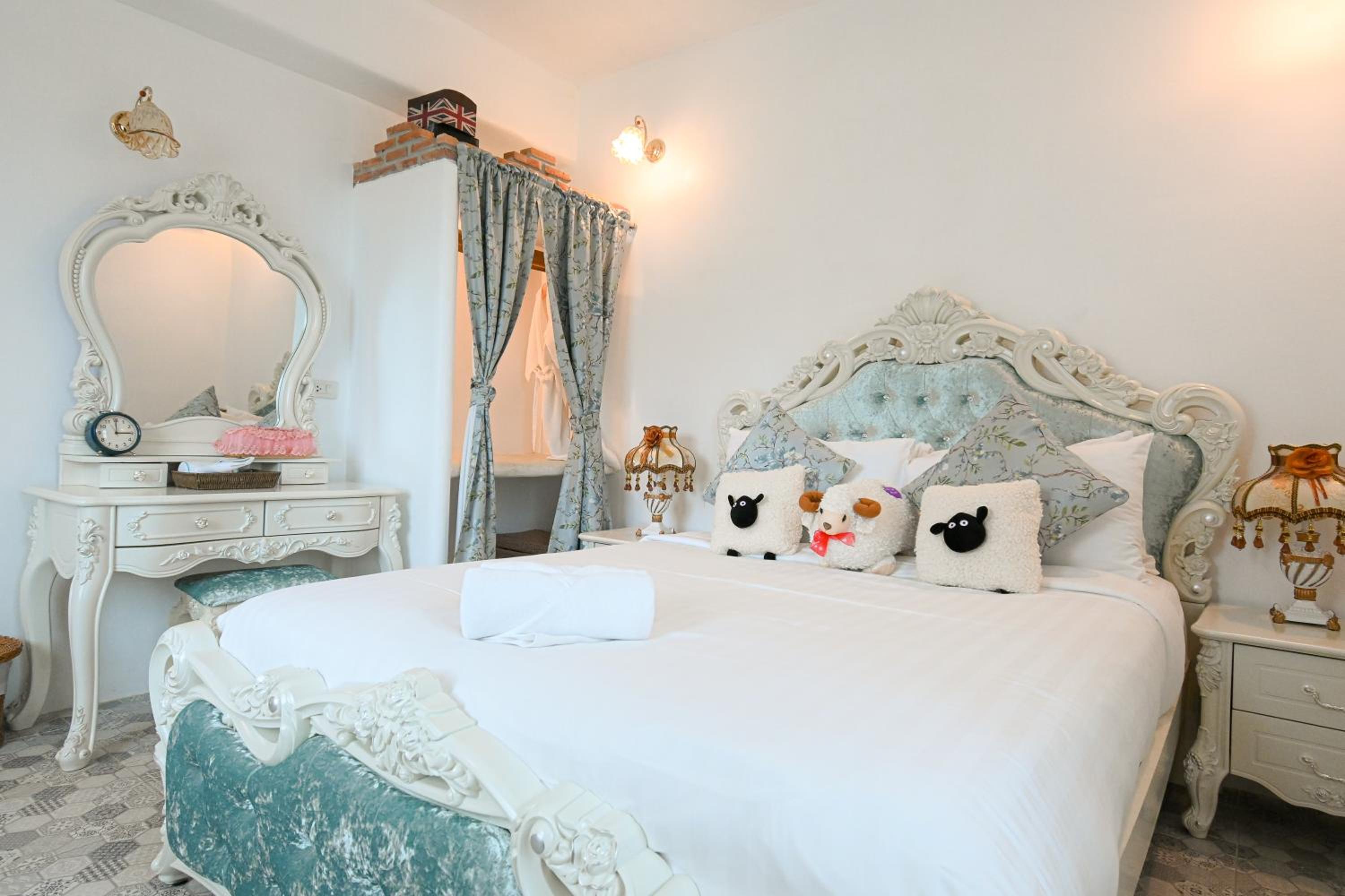 Two-Bedroom Villa photo 2