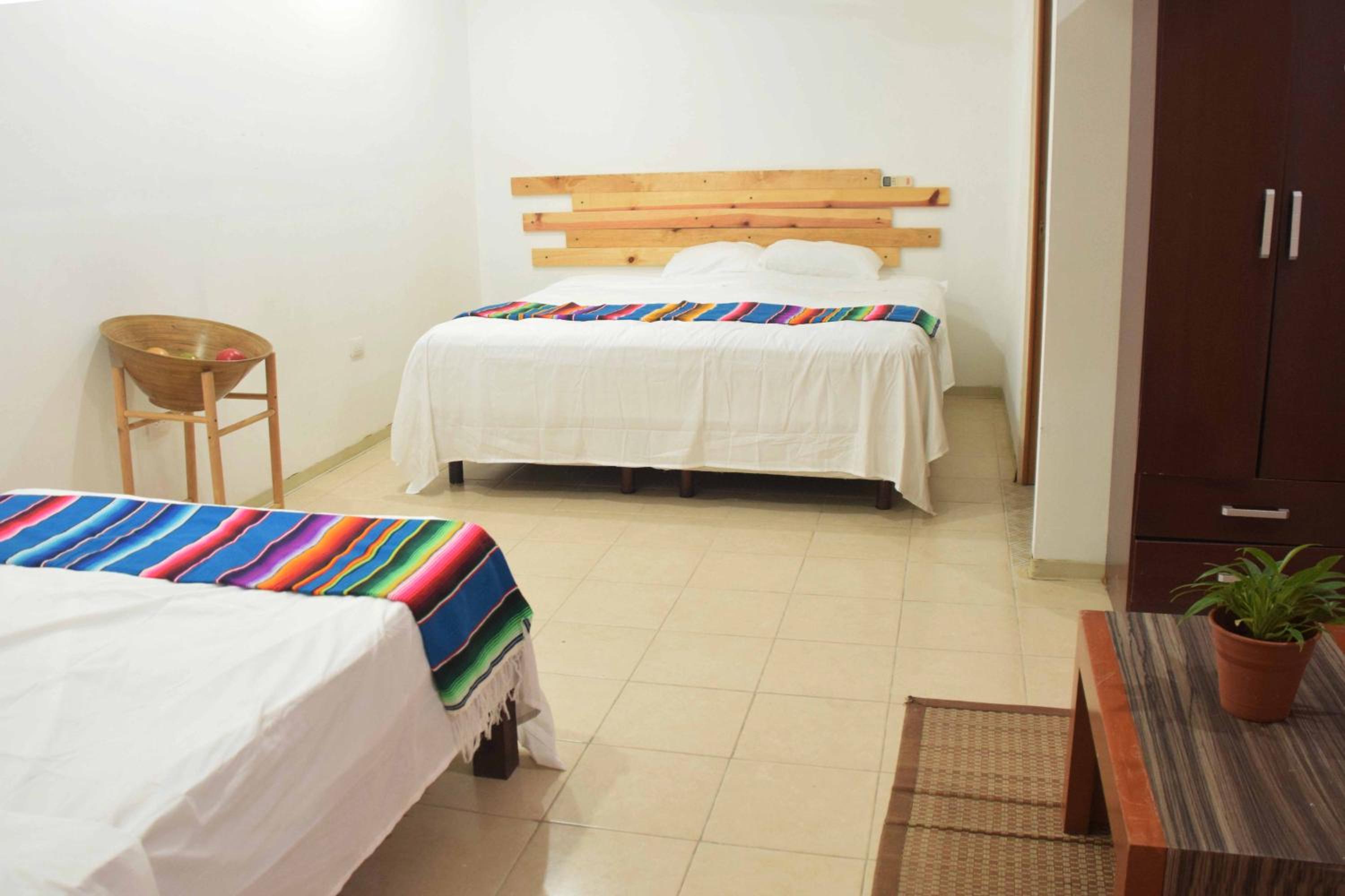 Double or Twin Room with Private Bathroom photo 2