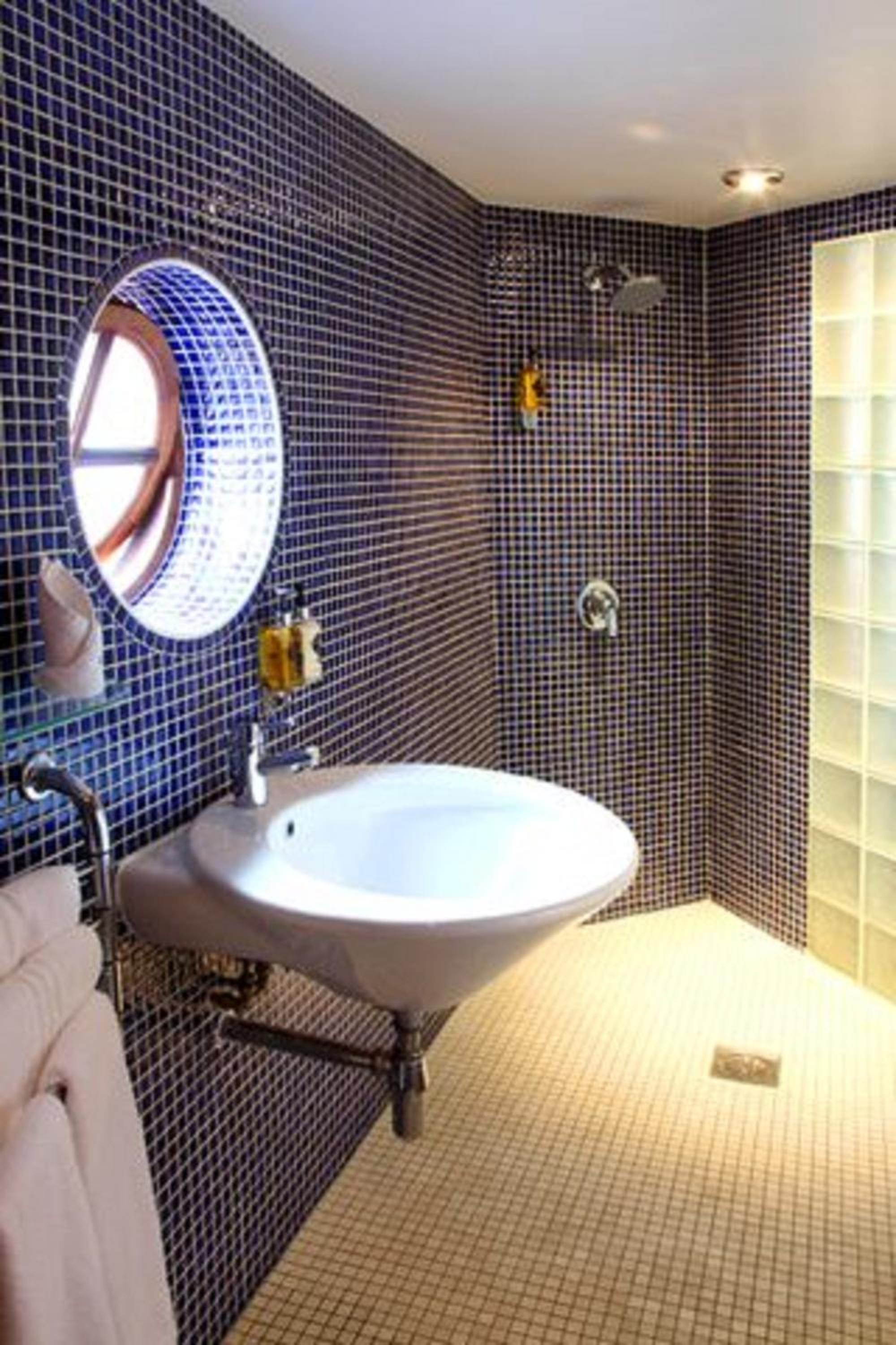 Deluxe Suite photo 3