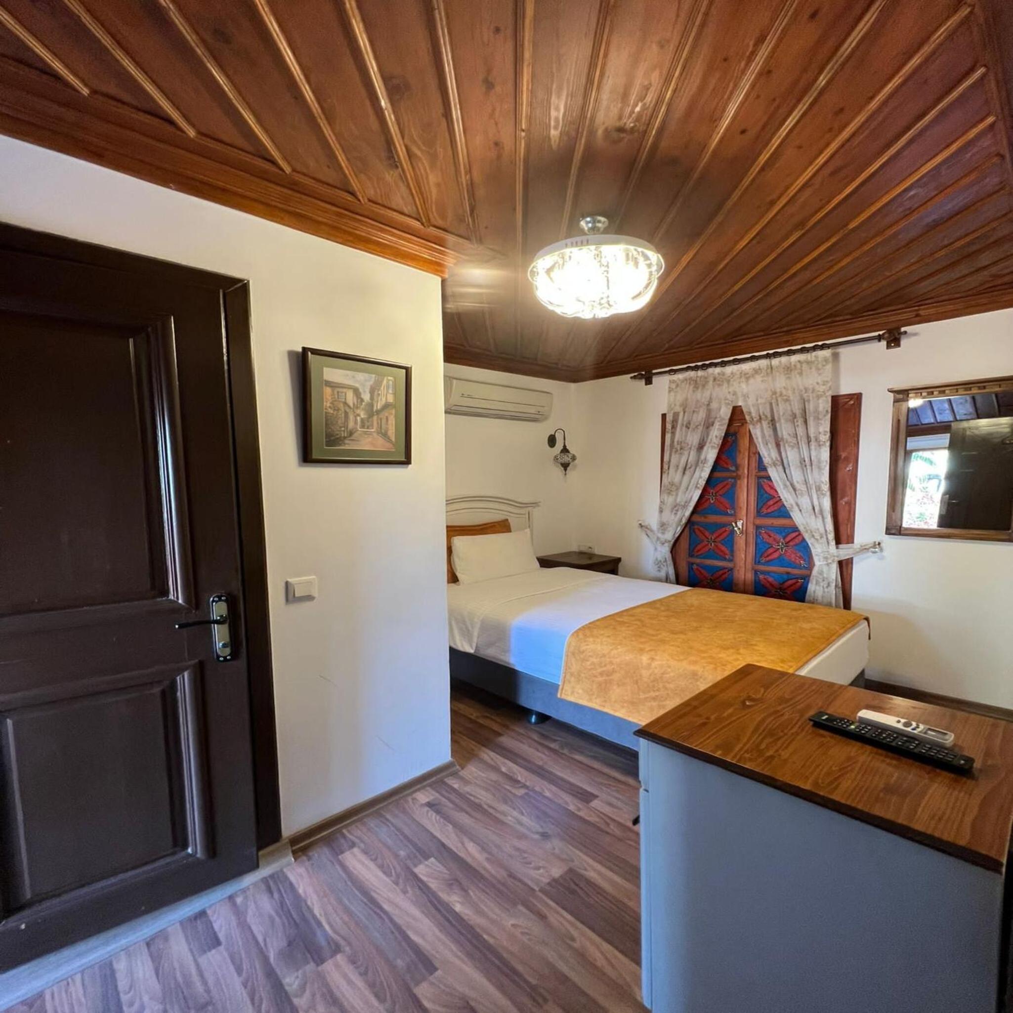 Single Room