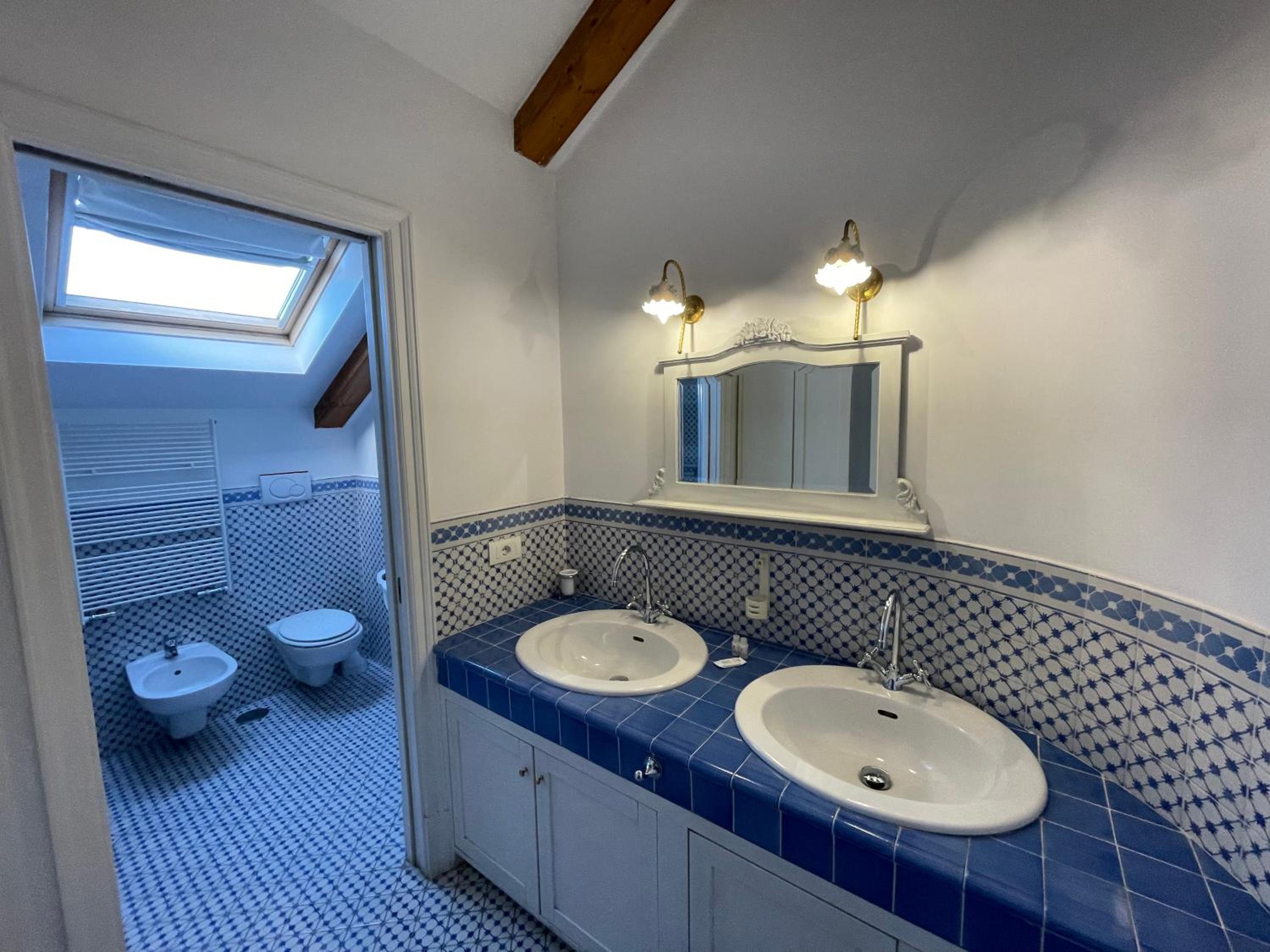Standard Double Room - Photo 58