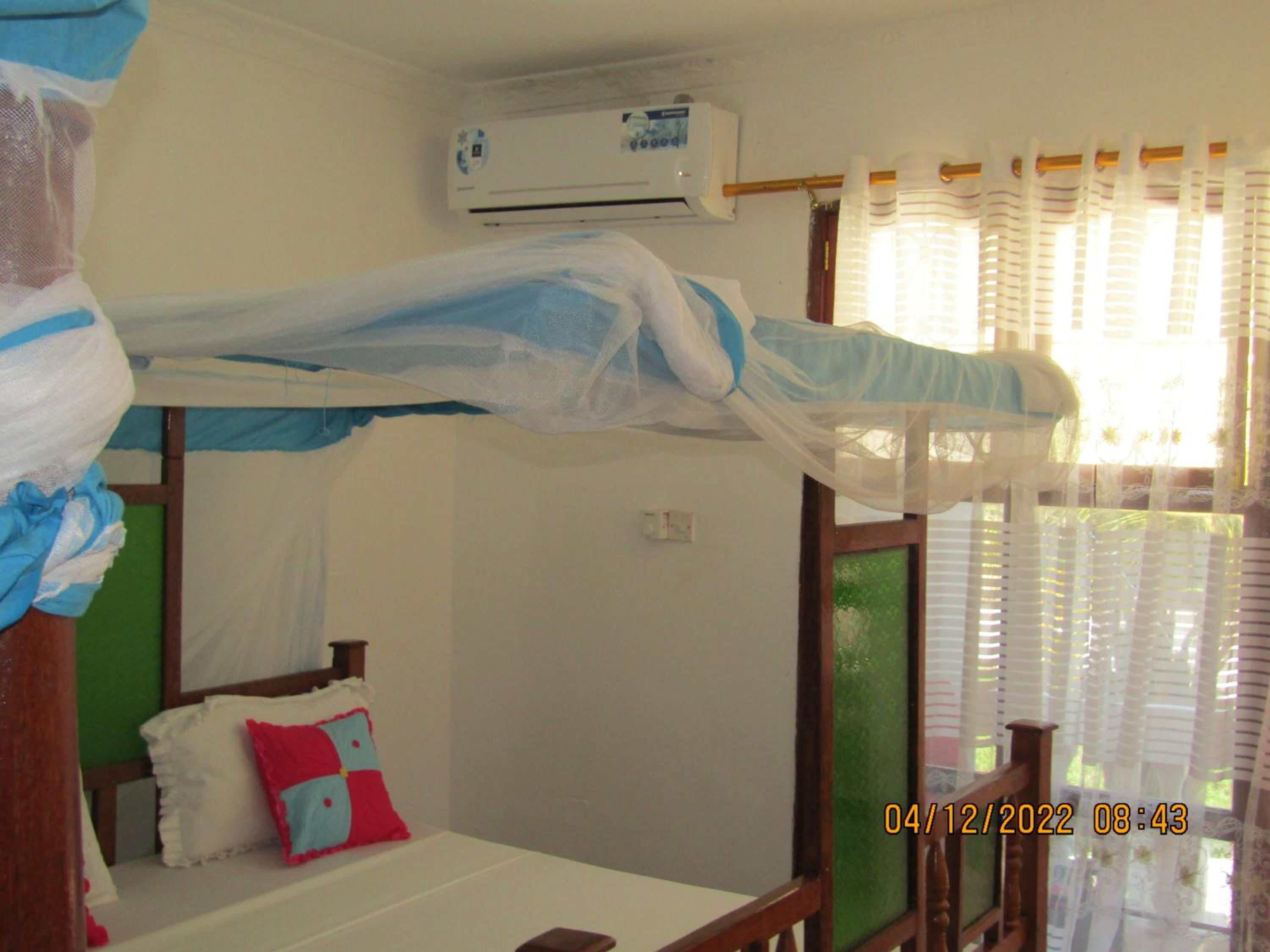 Deluxe Double Room - Photo 32