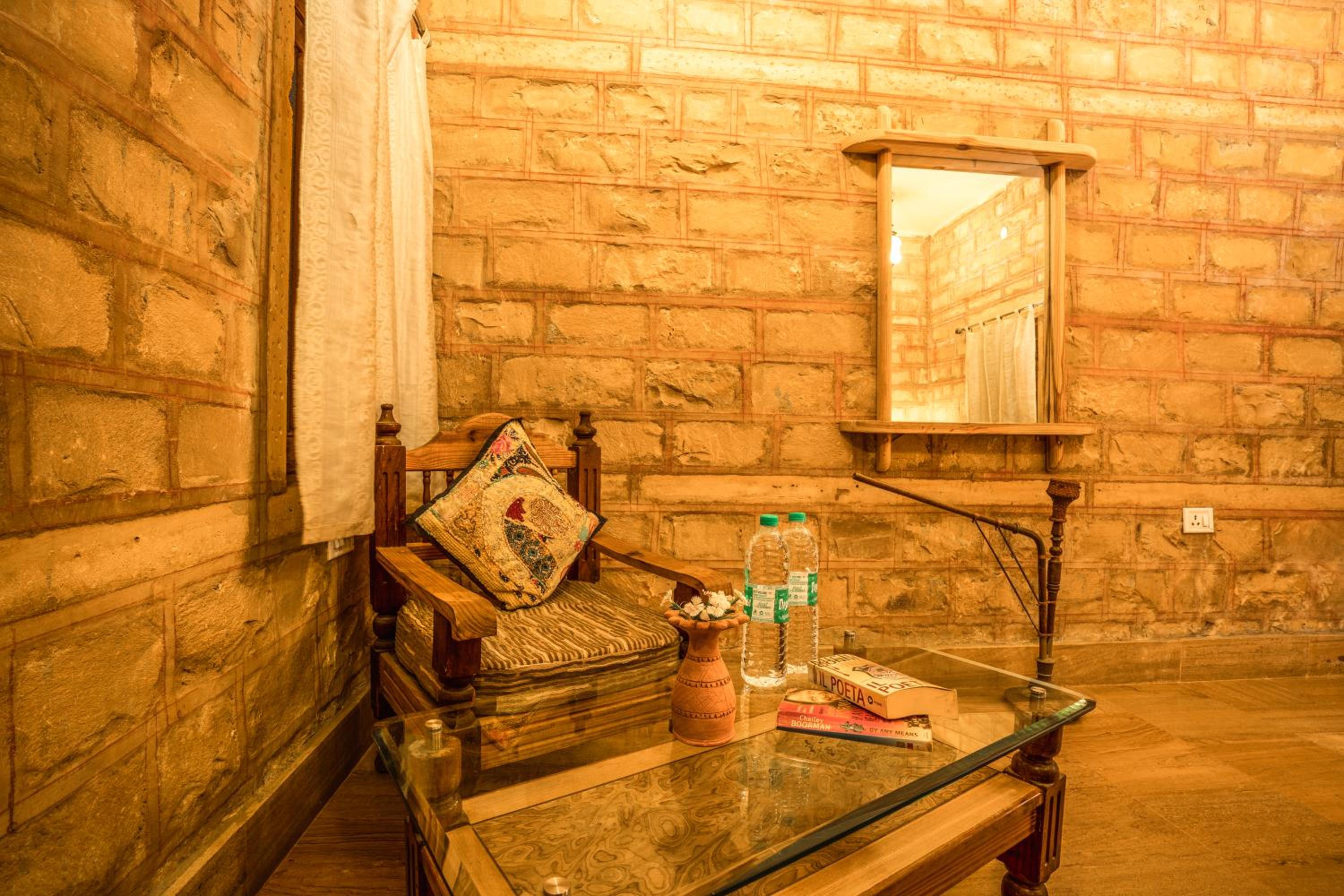 Standard Double Room - Photo 14
