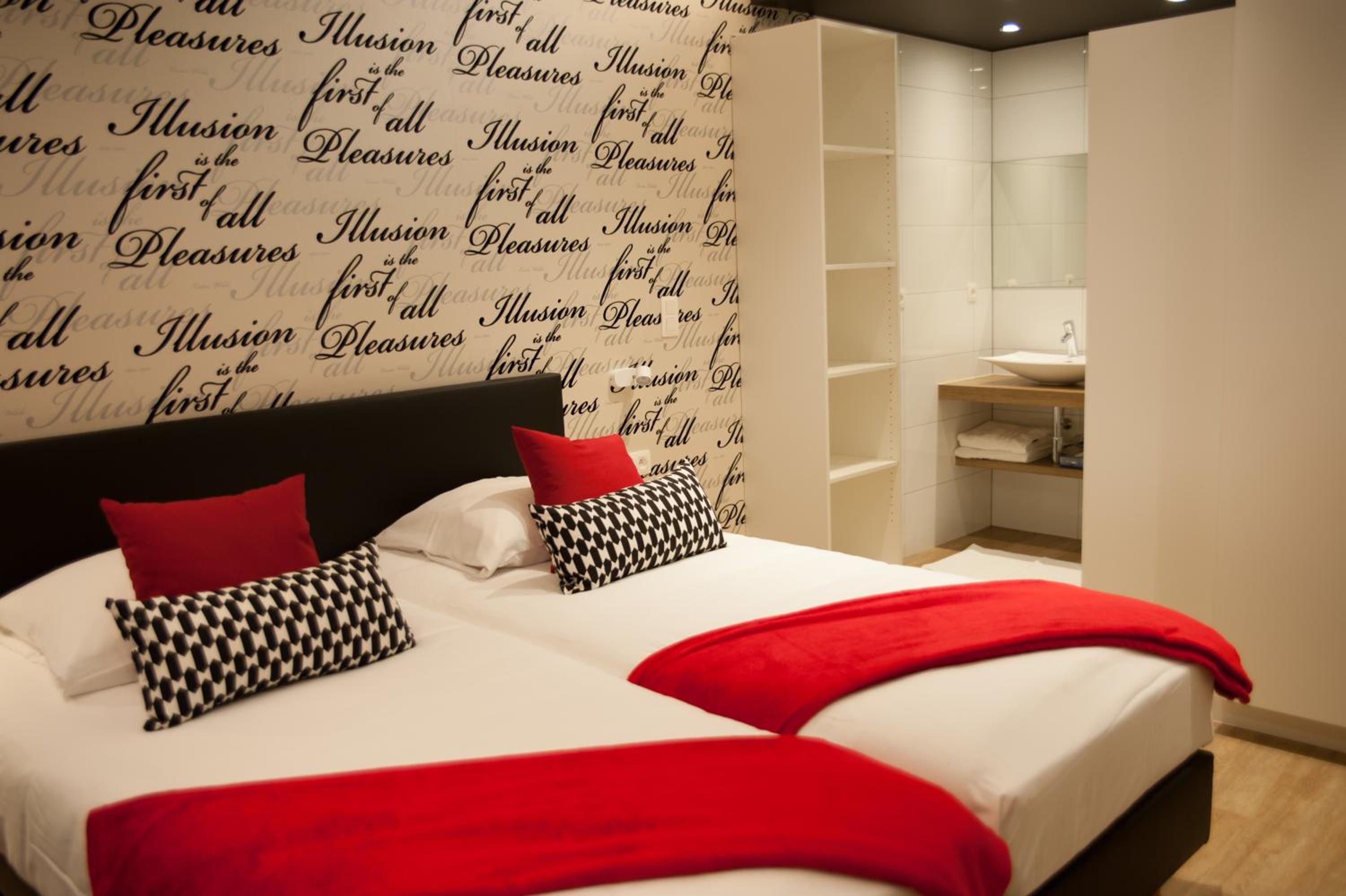 Twin Room photo 2