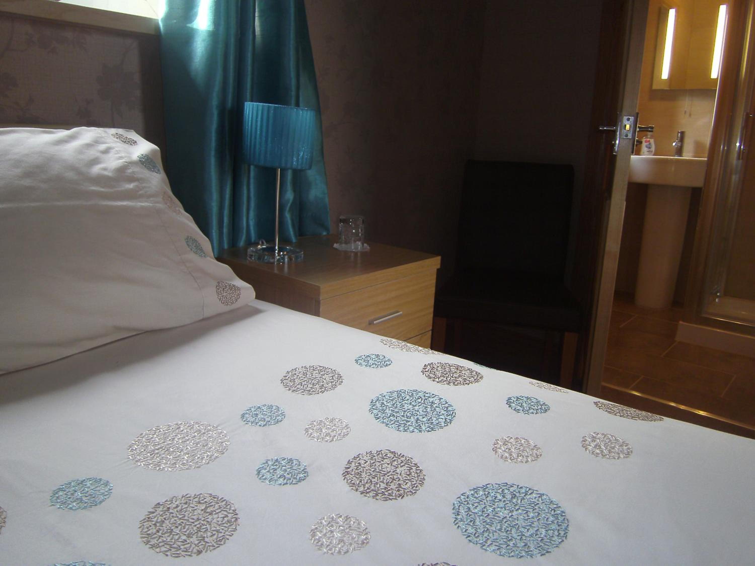 Single Room photo 3