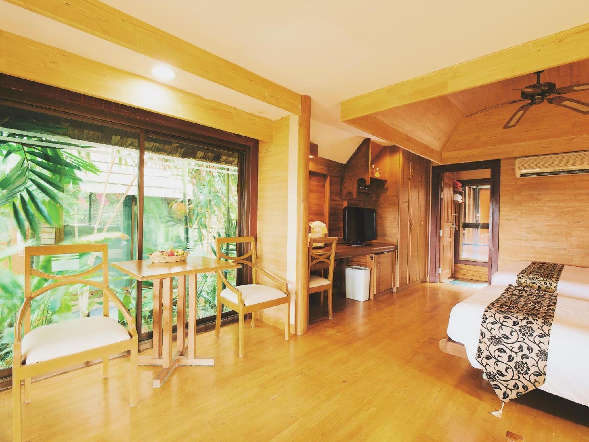 Standard Family Room