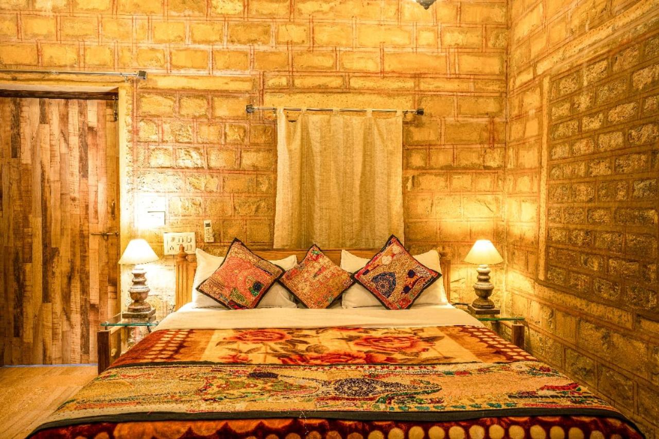 Standard Double Room - Photo 9