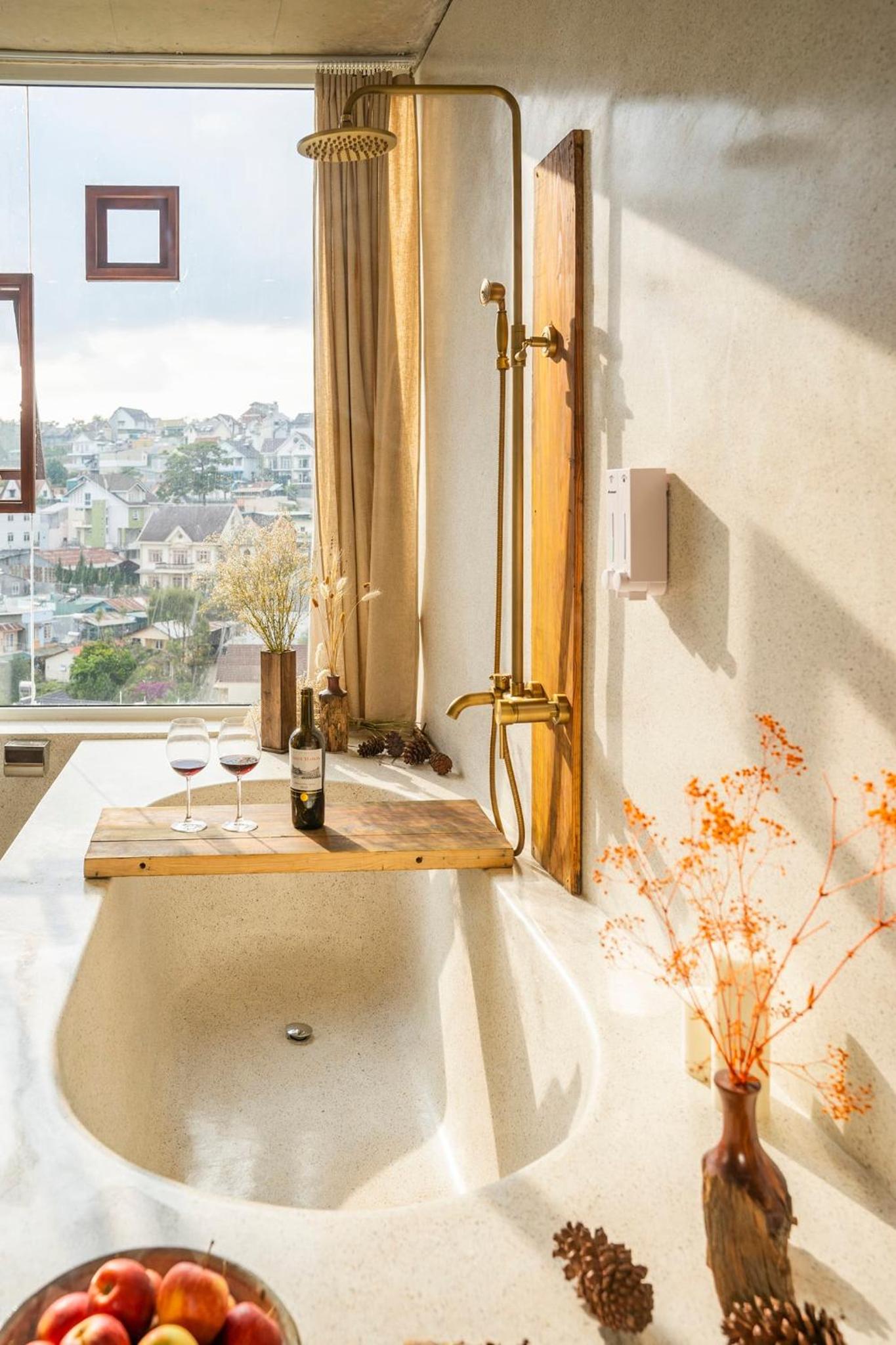 King Room with Spa Bath photo 2