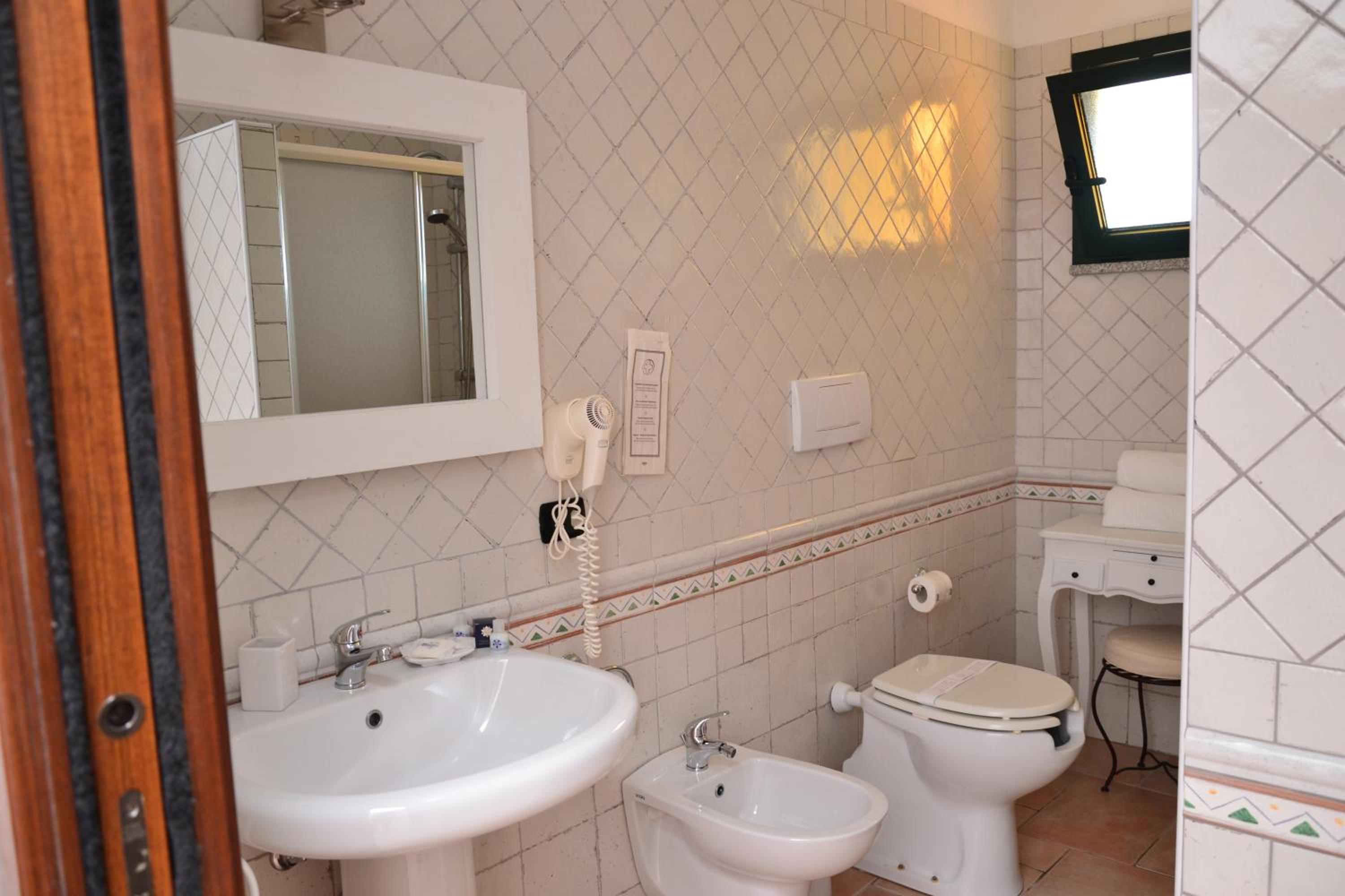 Double or Twin Room with Boat Taxi photo 3