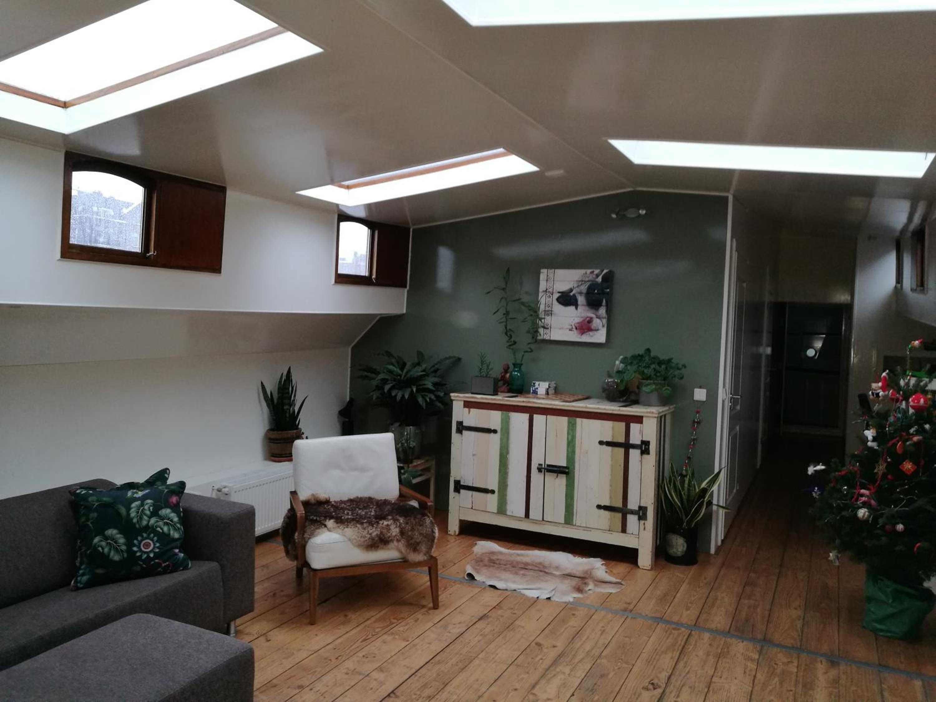 Three-Bedroom Apartment photo 1