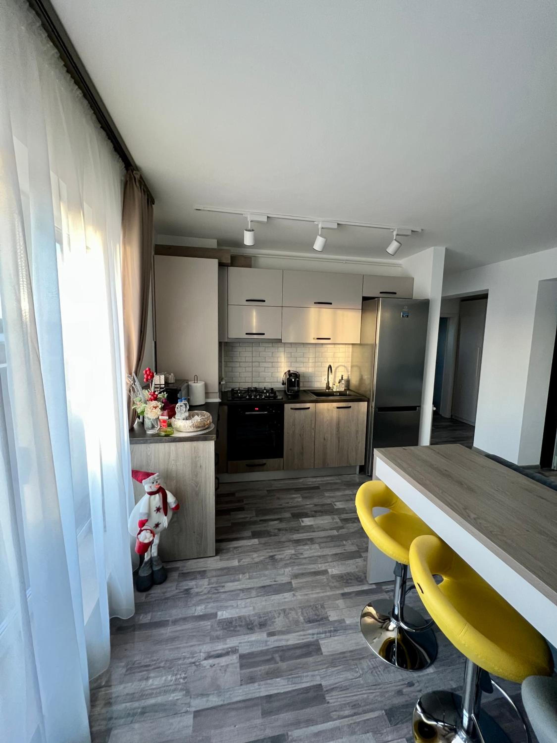 One-Bedroom Apartment - Photo 14