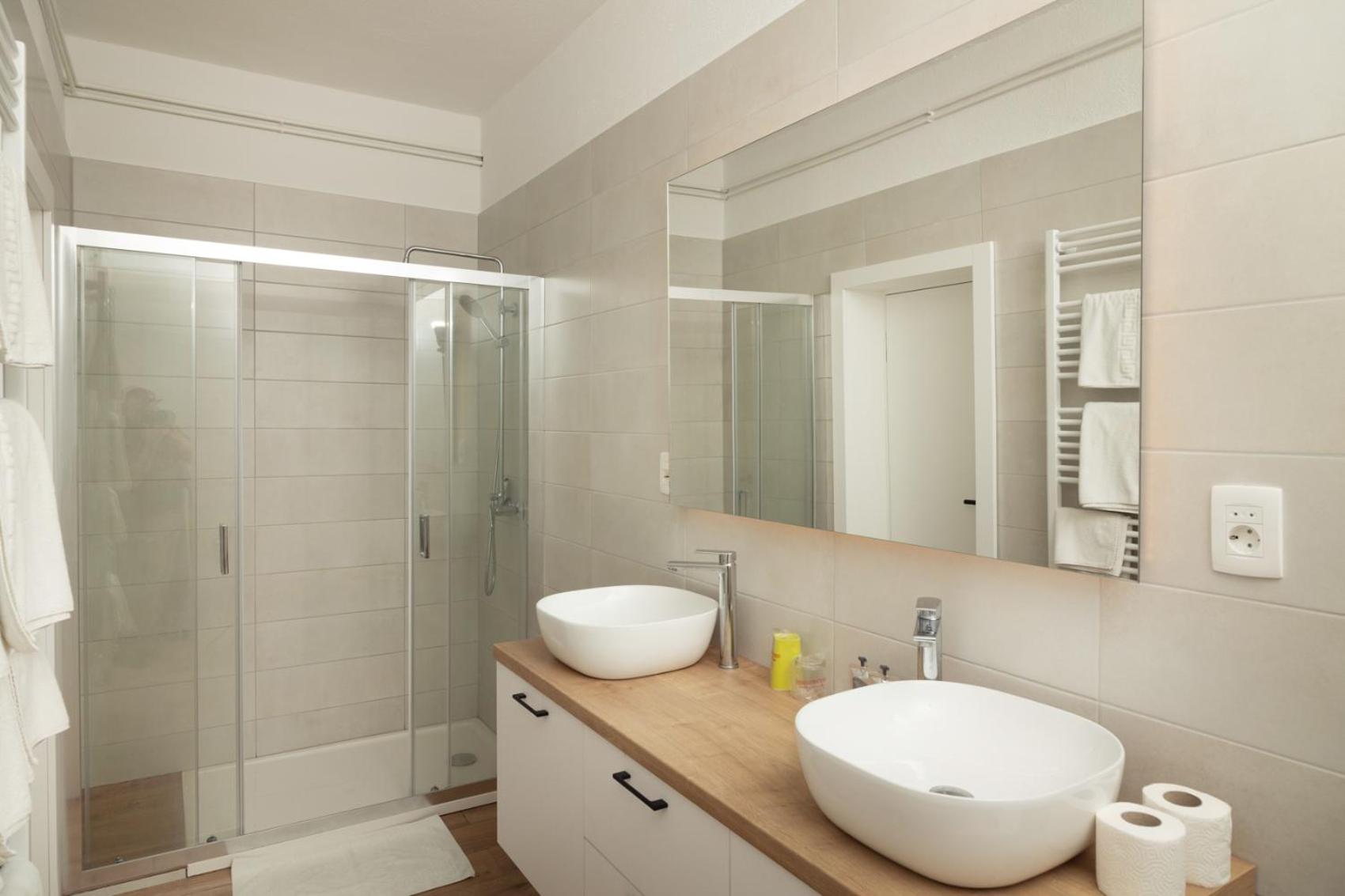 Two-Bedroom Apartment - Photo 4