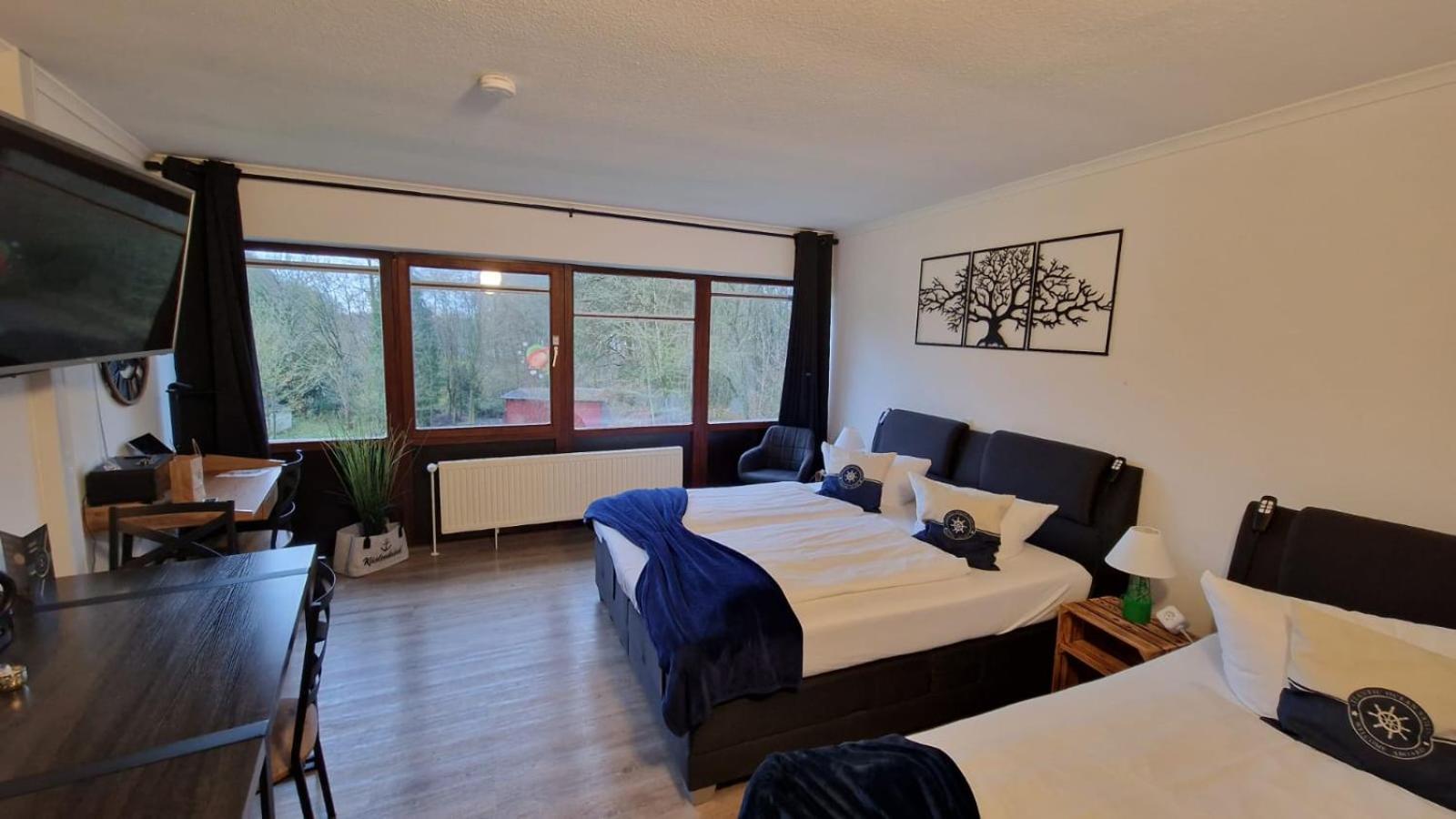 Triple Room with Garden View photo 1
